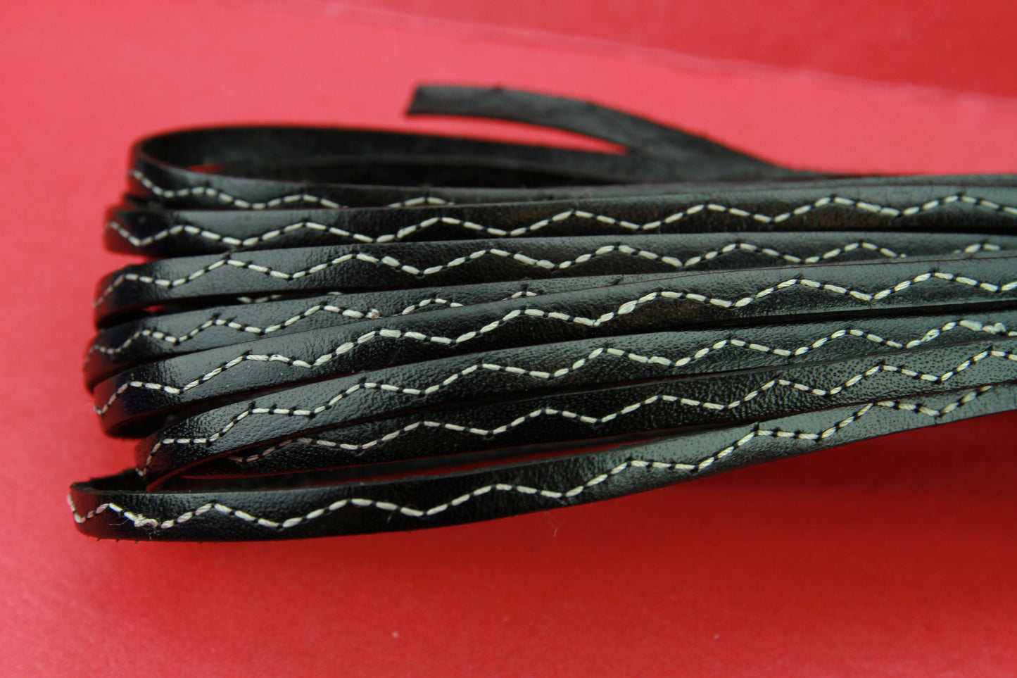 MADE in EUROPE 24'' Black  leather cord with wavy stitch, 5mm flat black stitched leather cord, 5mm flat leather cord (SEF5STITCH)