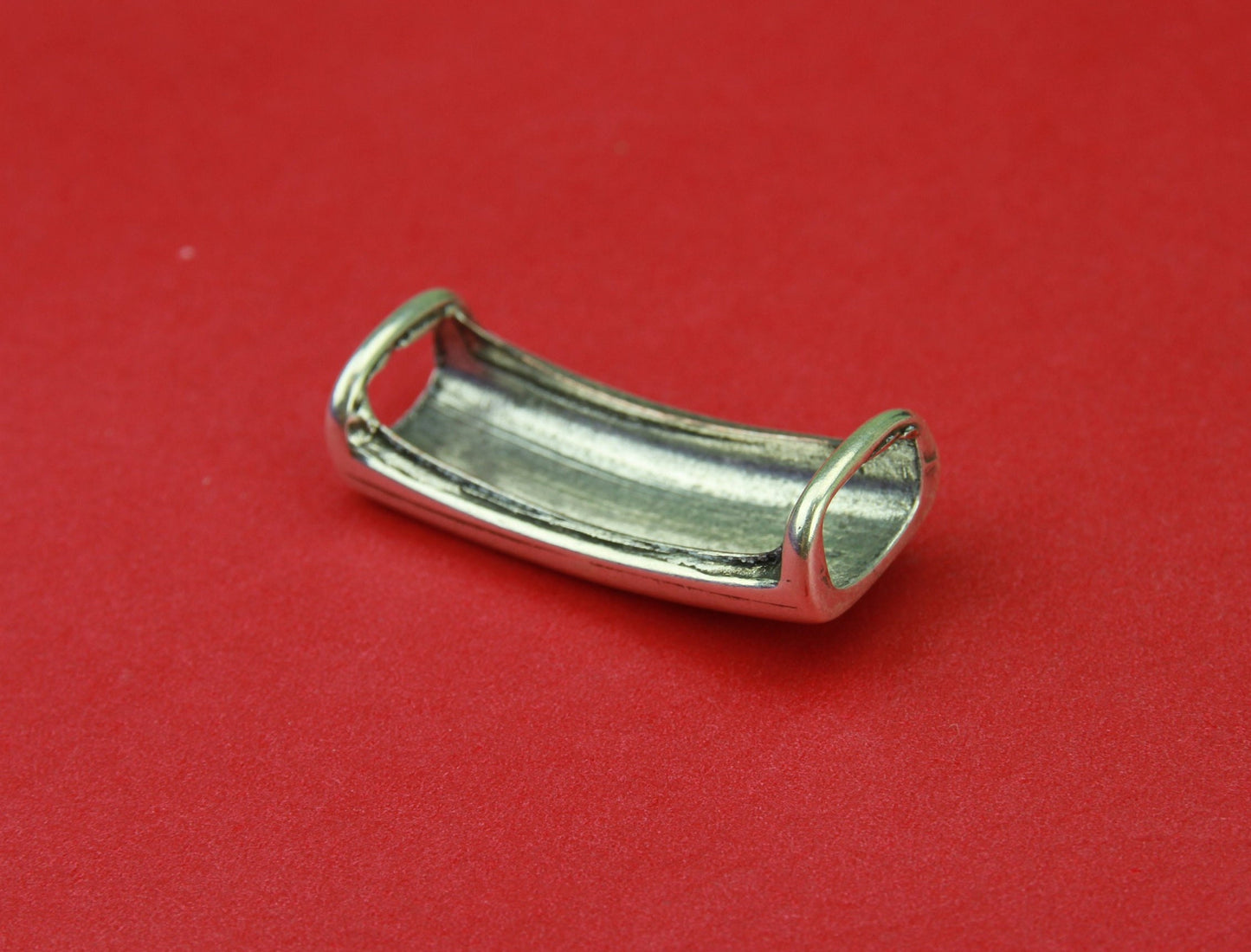 LS0010>>MADE in EUROPE zamak engraved tube slider, zamak floral tube for licorice cord Qty1