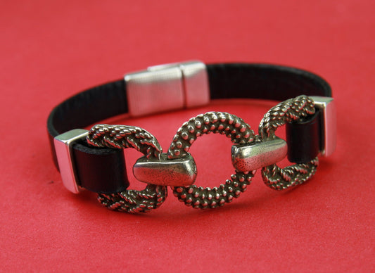 C0113>> MADE in EUROPE zamak connector, 10mm cord connector, flat 10mm leather cord chain connector Qty 1