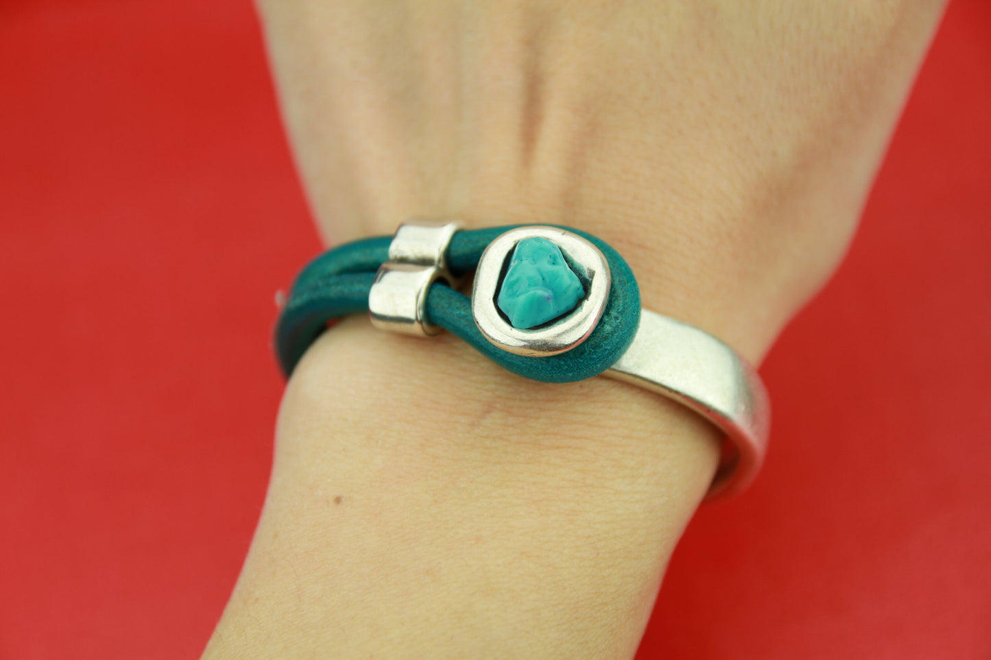 B0049/50>>MADE in EUROPE zamak button half bracelet +loop maker slider, zamak half bracelet for 5mm round cord (6724/5) Qty1
