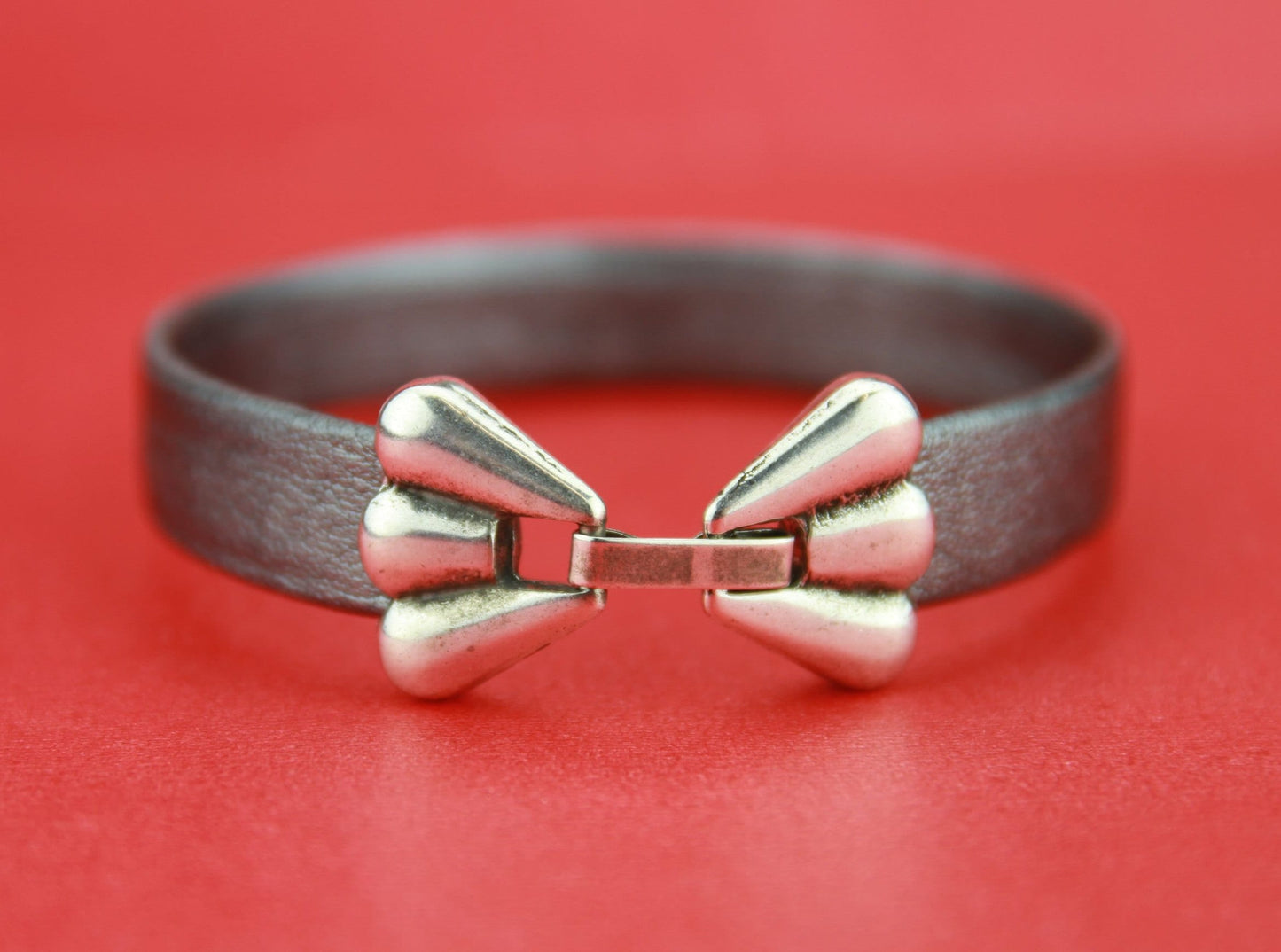 FC0101>>MADE in EUROPE zamak snap clasp, silver flat cord clasp, 10mm flat cord clasp, flat cord snap clasp Qty1