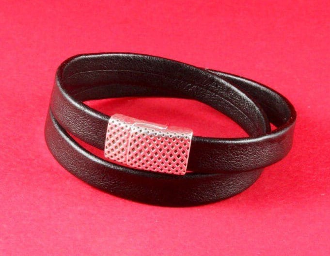FC0238>>MADE in EUROPE zamak clasp, flat cord clasp, 10mm flat cord clasp, leather cord clasp  Qty1
