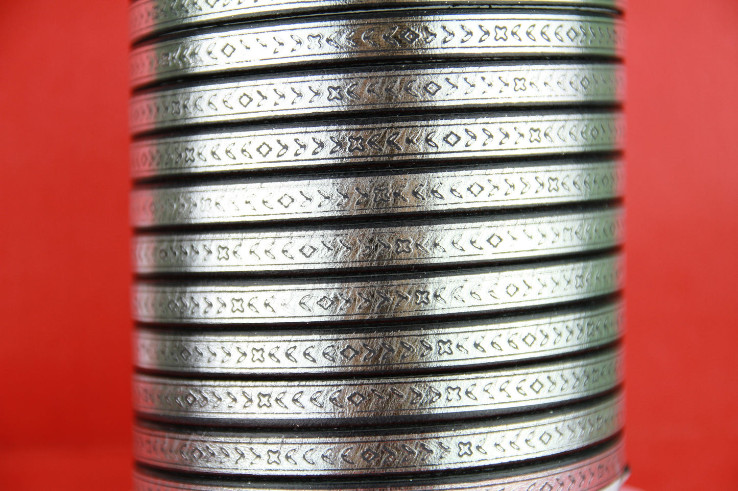 MADE in SPAIN 24" flat leather cord, silver engraved leather cord with pattern (493/10)