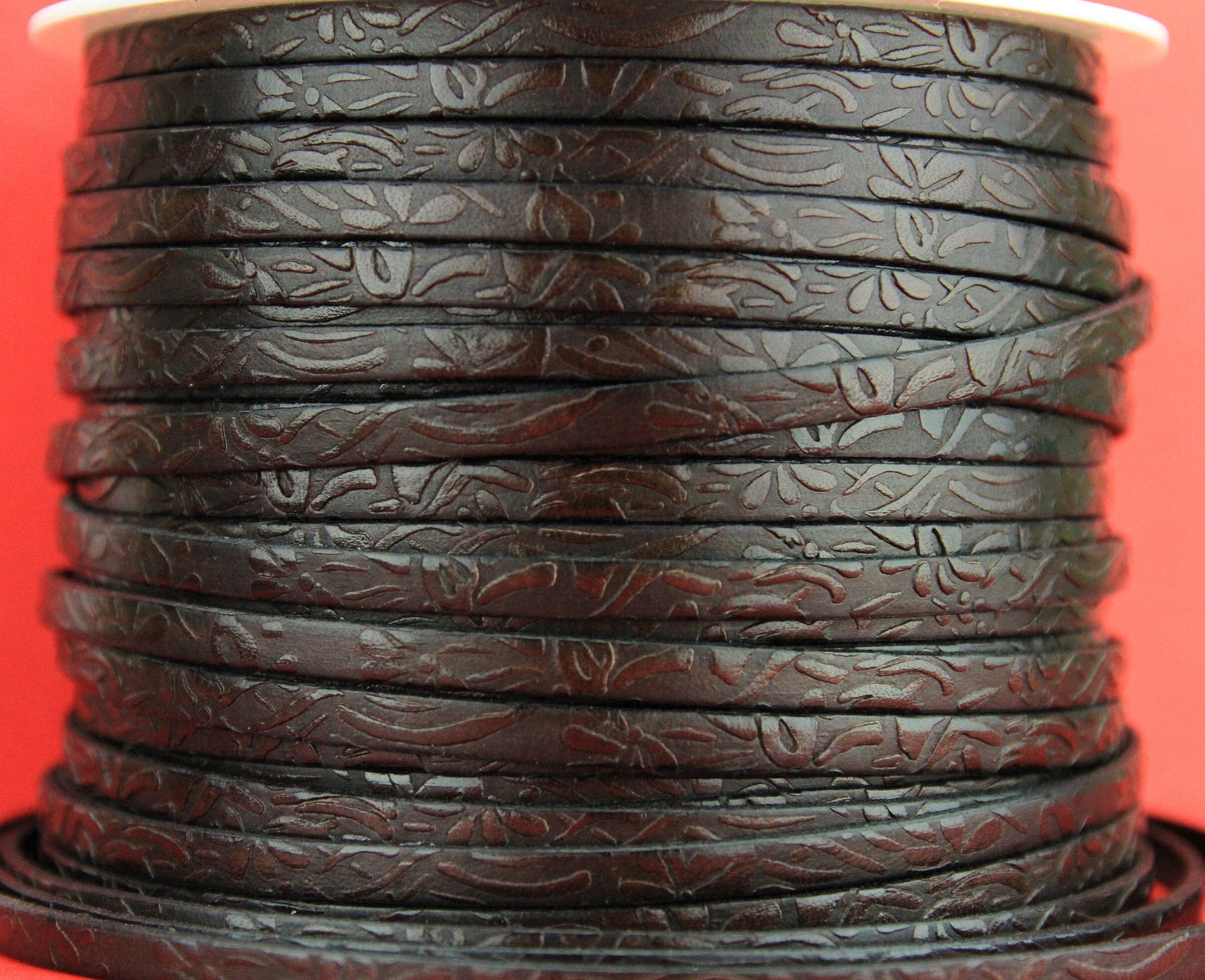 MADE in EUROPE 24'' flat 5mm engraved leather cord, 5mm flat leather cord, 5mm floral embossed leather cord (509/05/37)