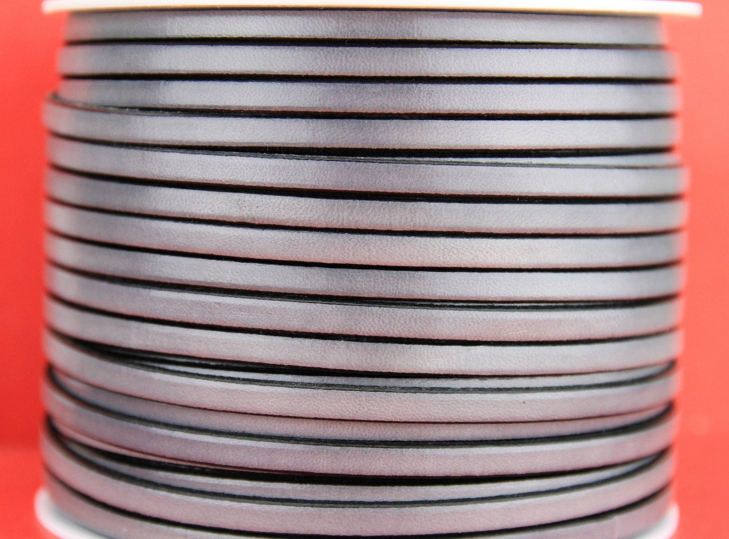 MADE in EUROPE 1 yard of 5mm flat leather cord, genuine leather 5mm strip, flat gray 5mm leather cord (221/05/41)