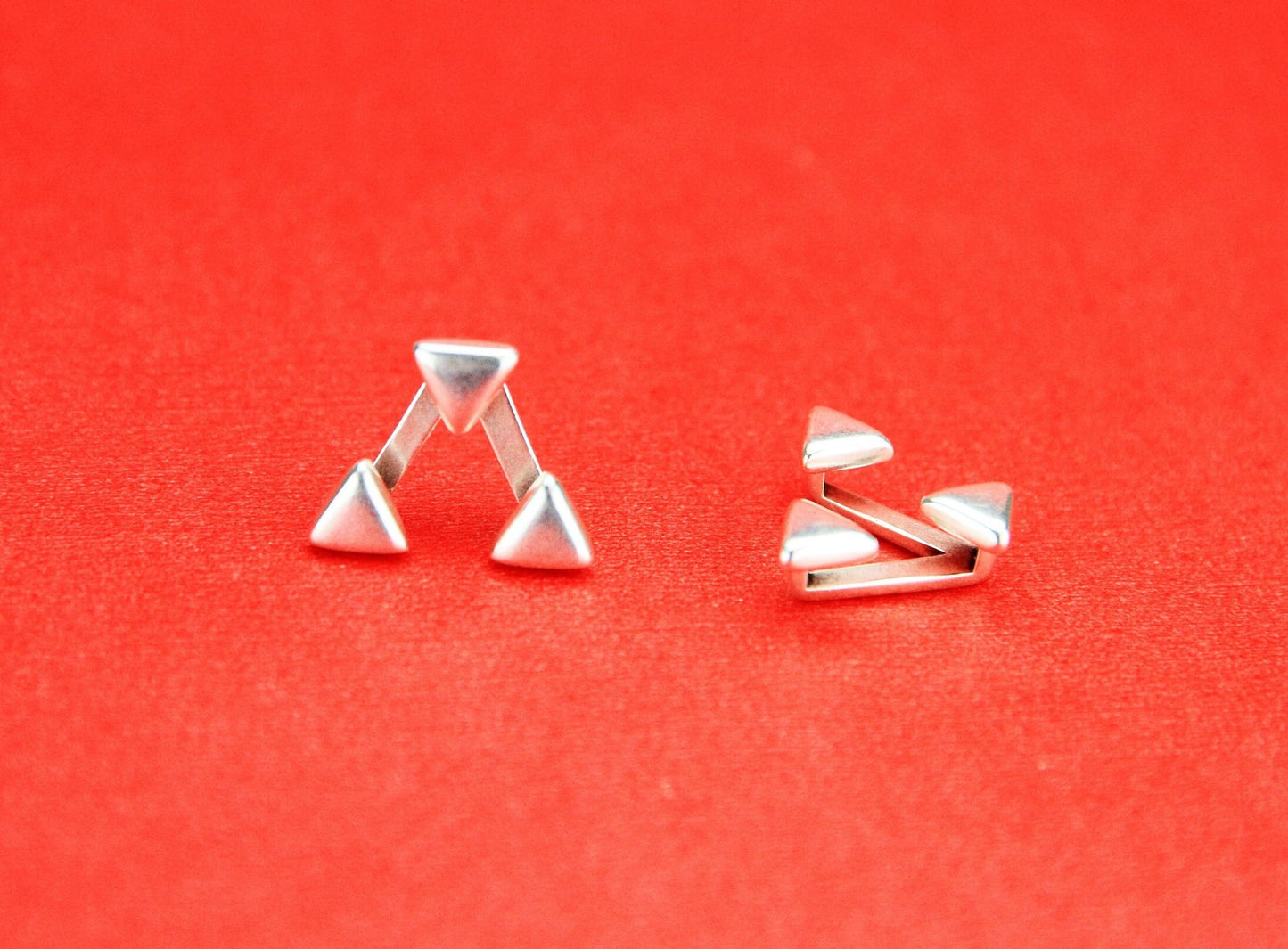 FS0030>> MADE IN EUROPE 2 zamak triangle sliders, flat cord sliders, 10mm flat cord sliders, silver triangular sliders Qty2