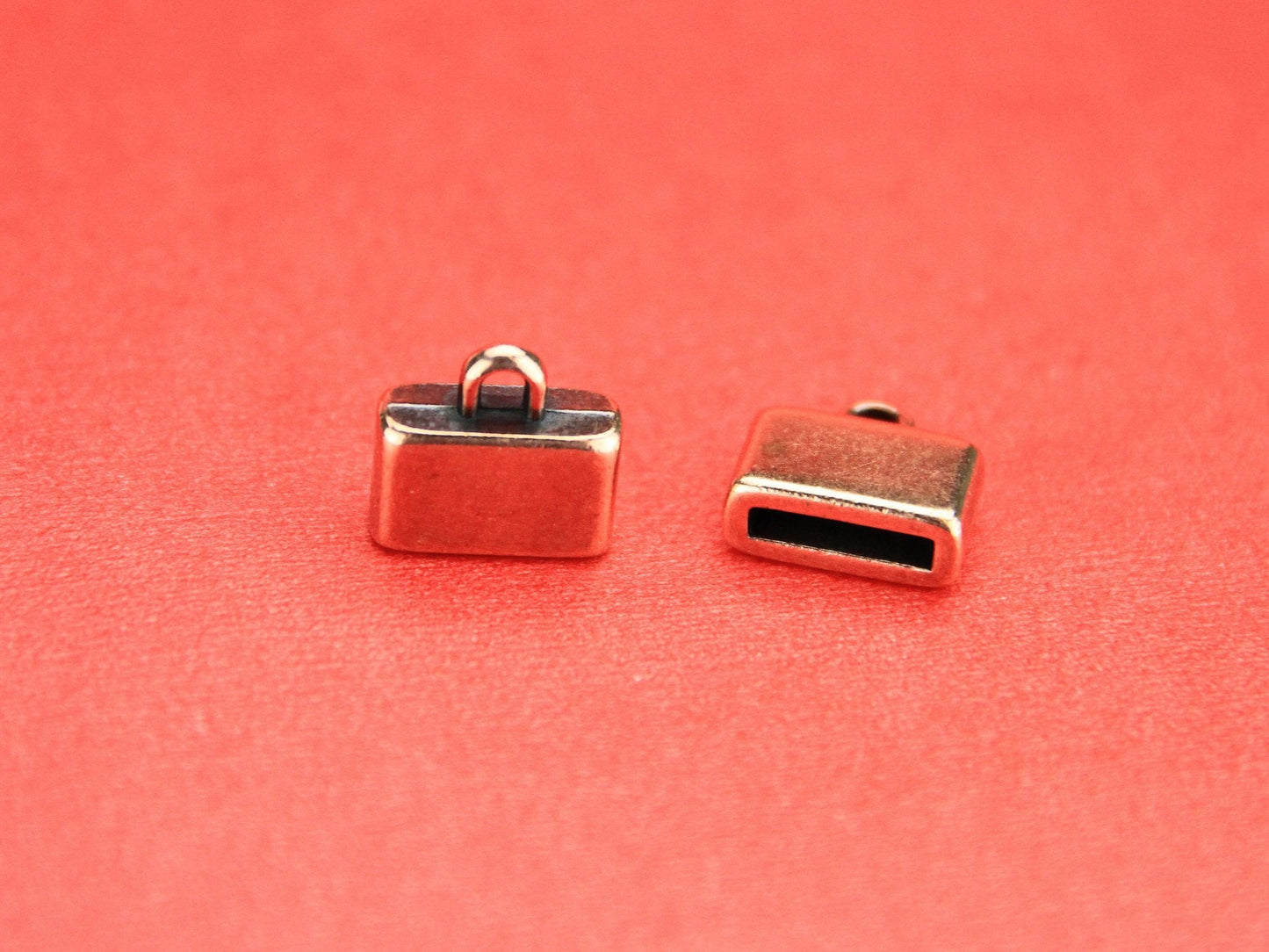 FC0363>>MADE in EUROPE leather cord ends, flat leather cord 2 end caps, leather cord end caps (ng2032/2031)Qty2