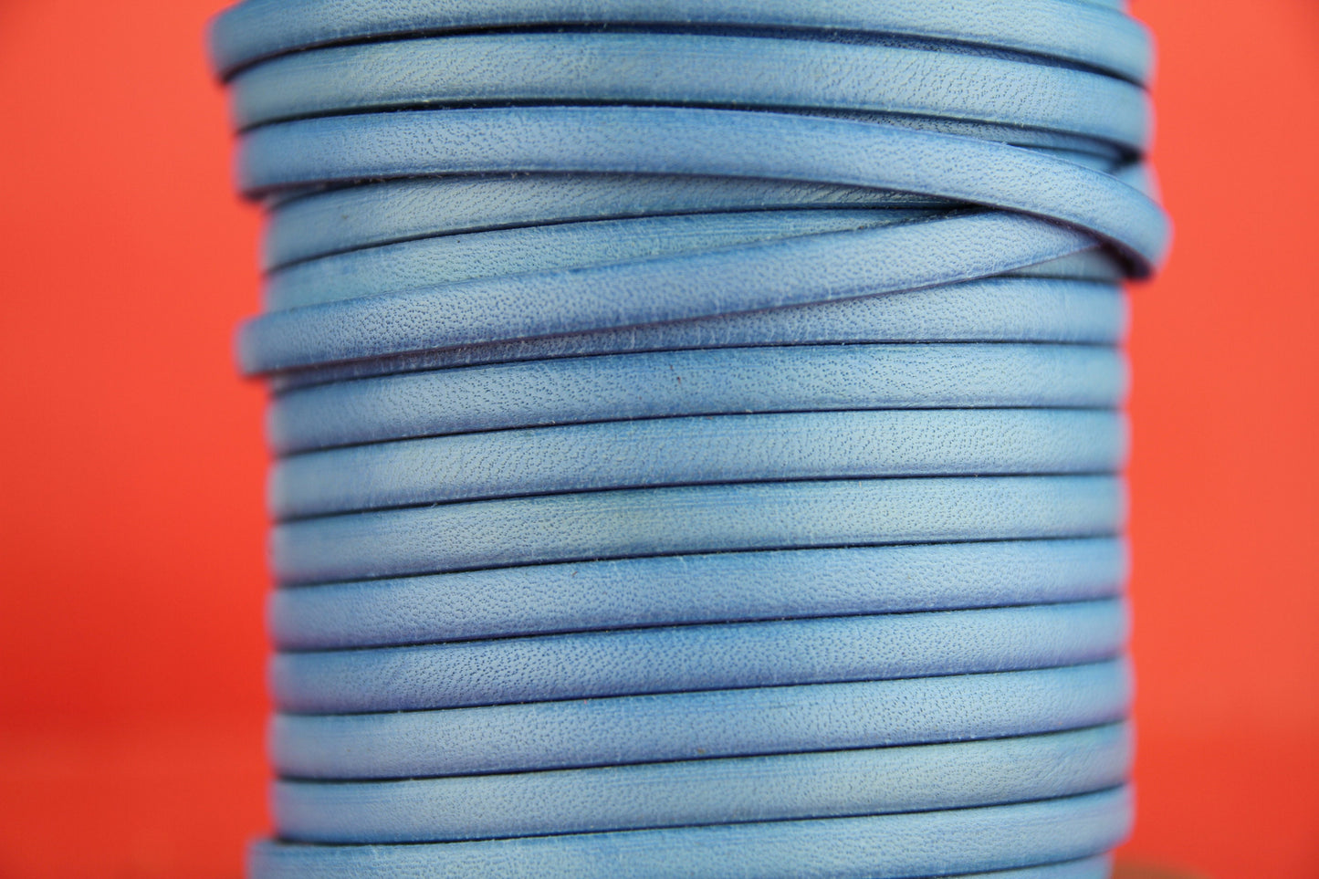 MADE in EUROPE 1 yard of 5mm flat leather cord, genuine leather 5mm strip, sky blue flat leather cord (MARF5BJ)
