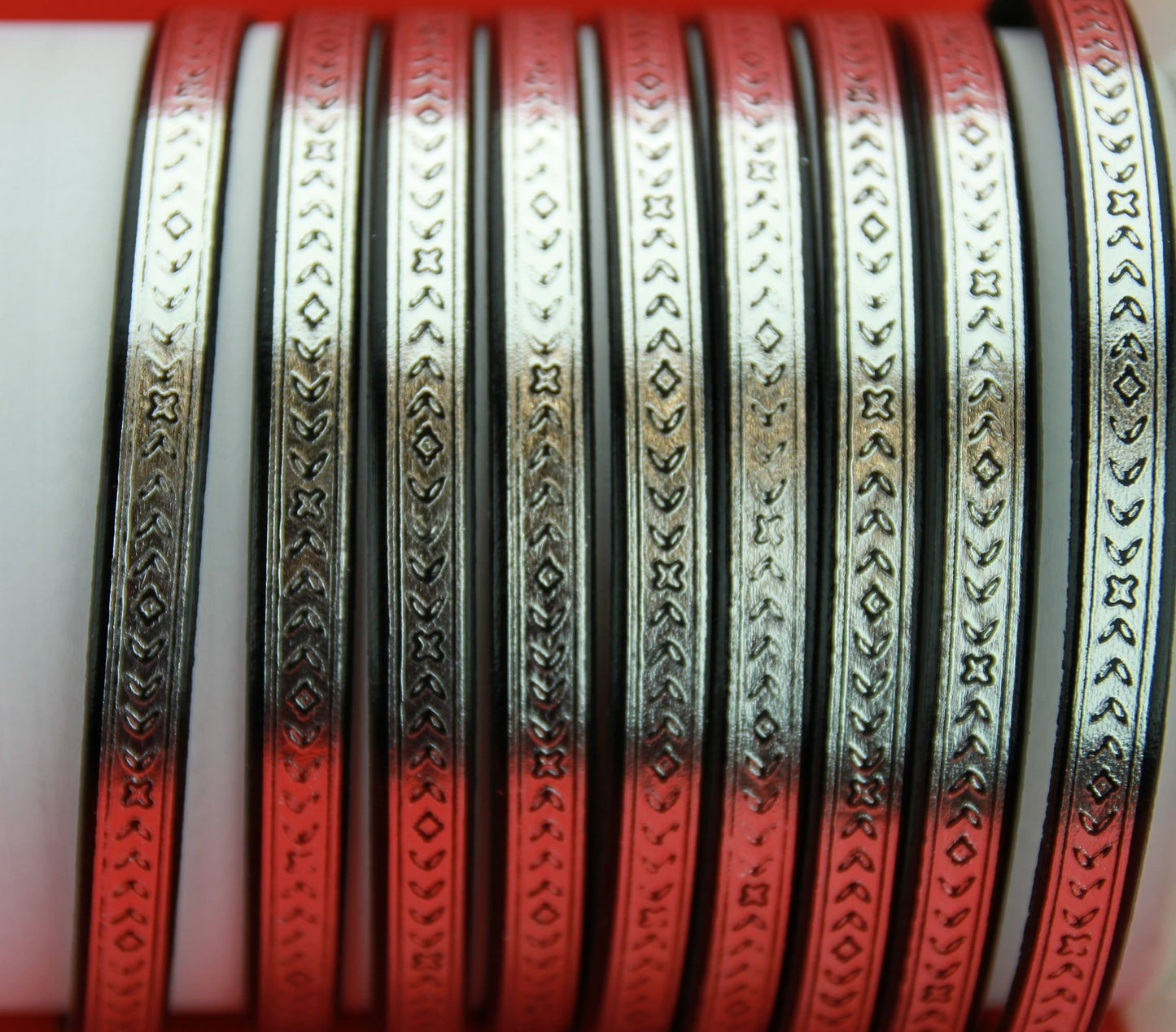 MADE in SPAIN 24" flat leather cord, silver engraved leather cord with pattern (493/10)