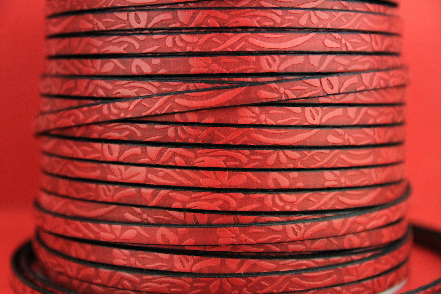 MADE in EUROPE 24'' flat 5mm engraved floral leather cord, 5mm flat leather cord, 5mm embossed leather cord (509/05/12)