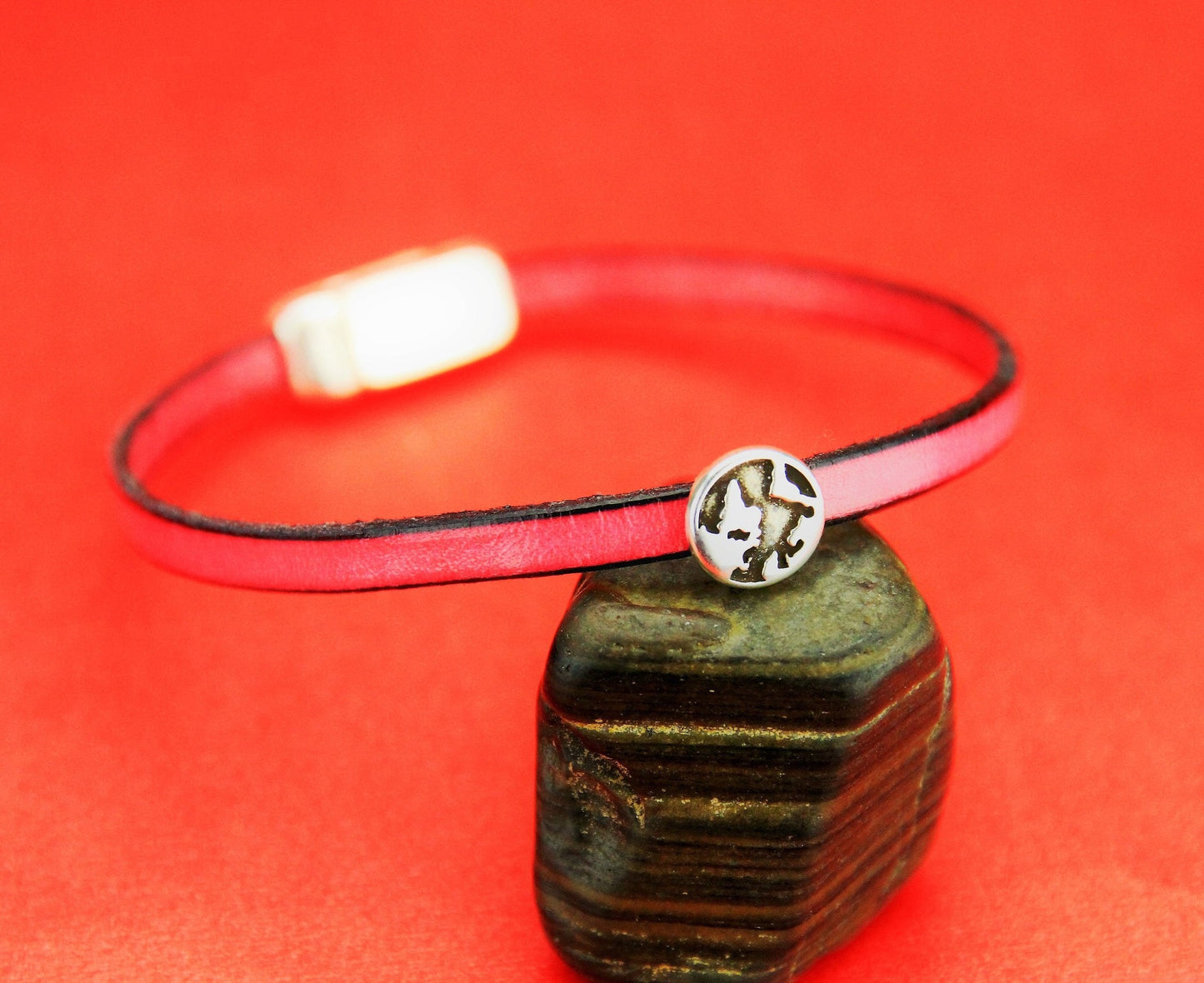 FS0031>> MADE in EUROPE 2 zamak planet Earth sliders, 5mm flat cord zamak Earth slider, zamak  slider for 5mm cord Qty2