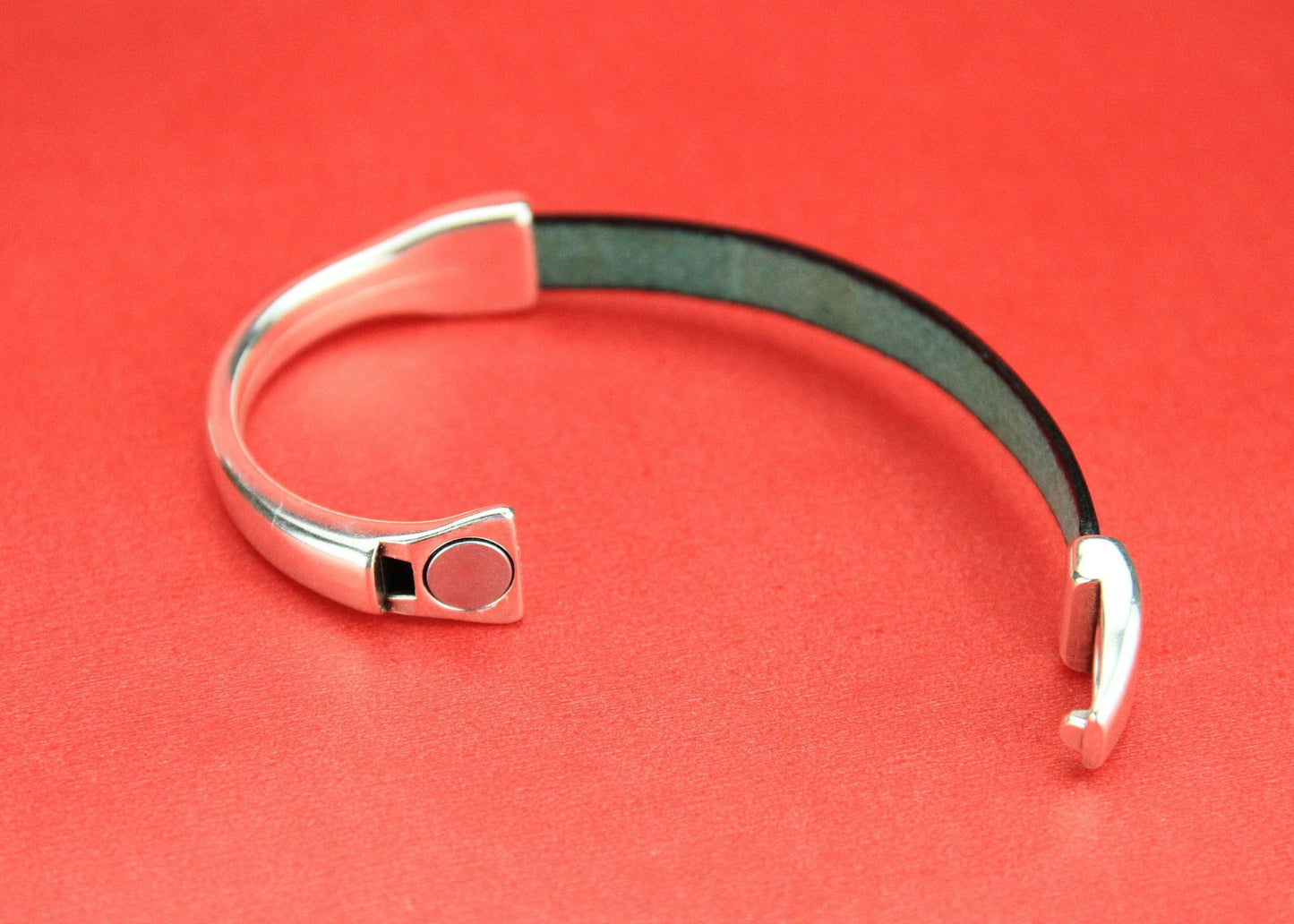 B0070>>MADE IN EUROPE zamak half bracelet, 10mm cord half cuff, silver half bracelet, copper half bracelet Qty1