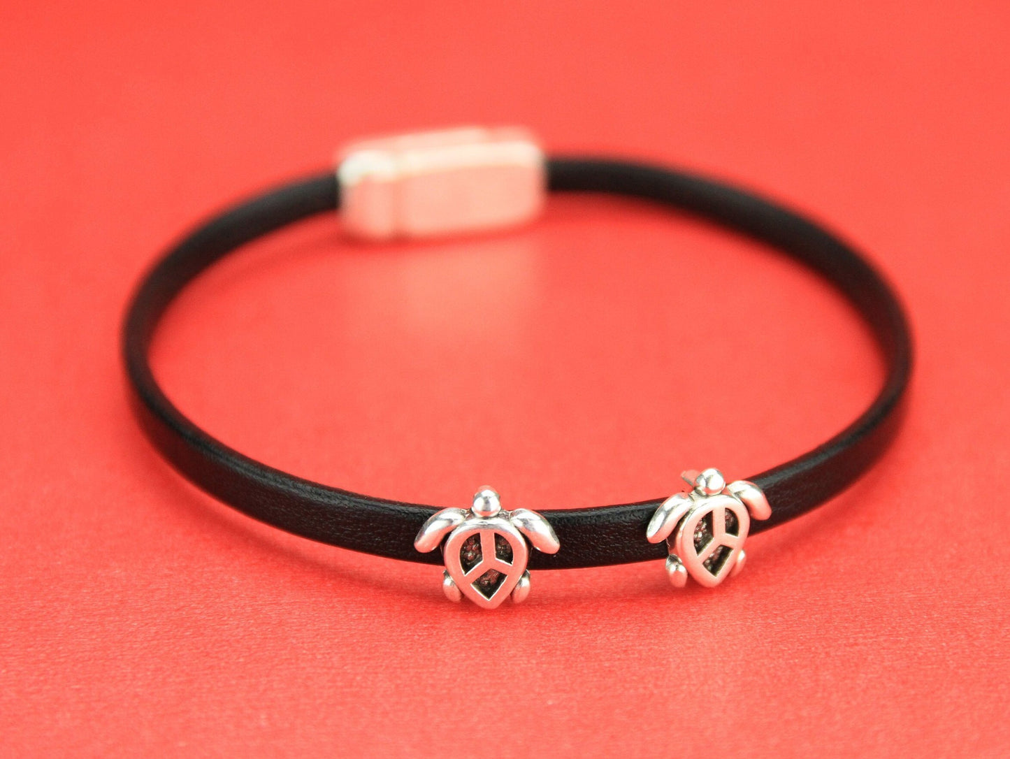 FS0127>>MADE in EUROPE 4 tiny turtle sliders, 5mm flat cord slider, flat cord zamak turtle slider (NG3578) Qty4