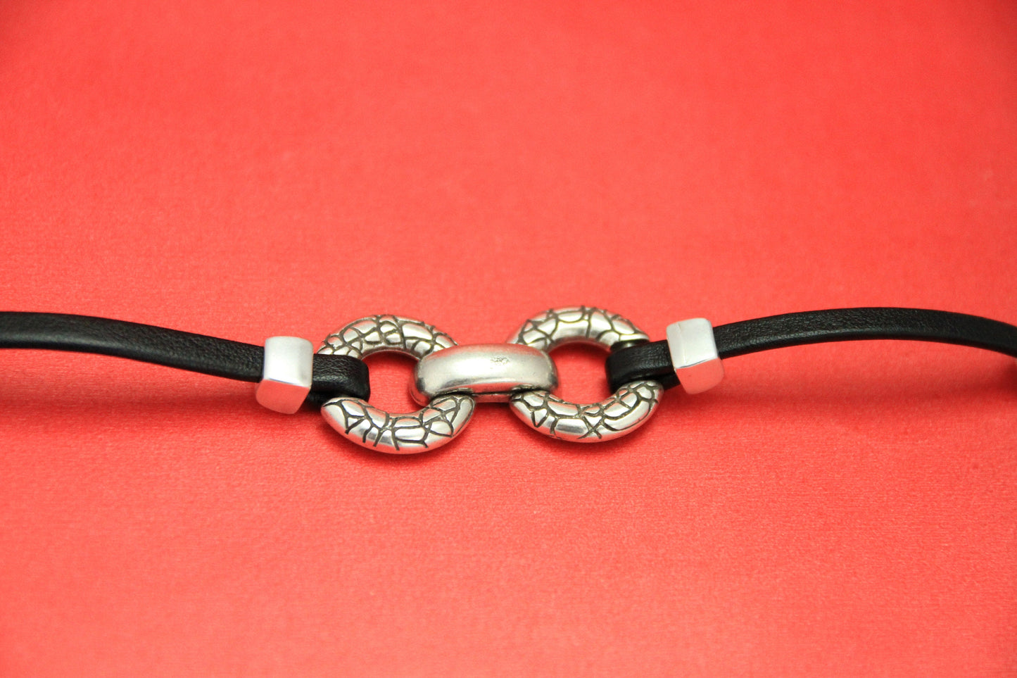 C0109>>MADE in EUROPE zamak connector, 5mm cord connector, flat 5mm leather cord zamak connector  Qty 1