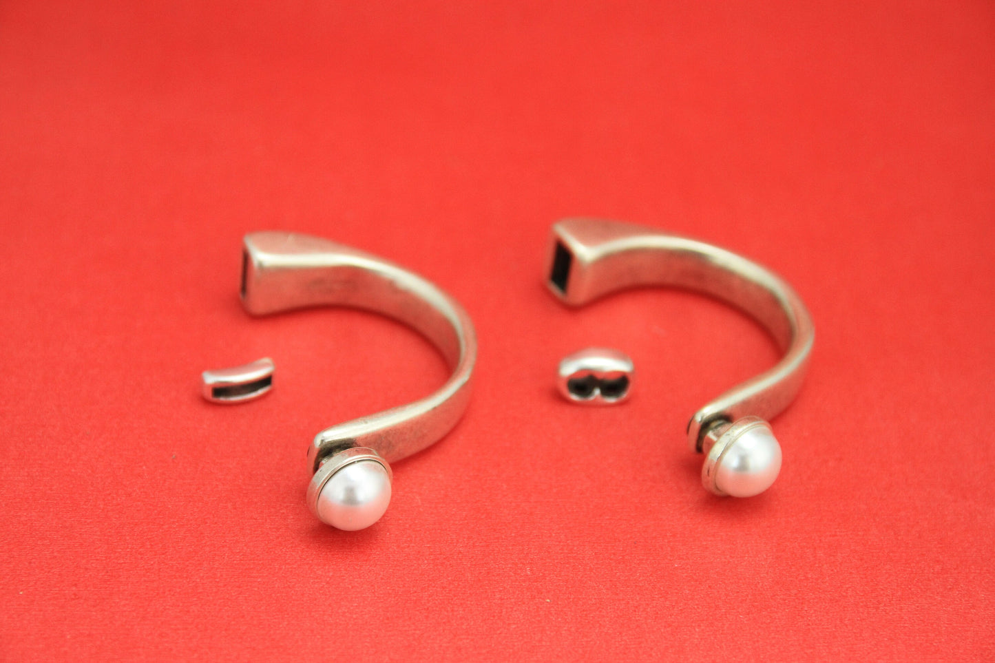 B0072>>Pearl cabochon zamak half bracelet with slider, zamak half bracelet for flat or round cord by choice