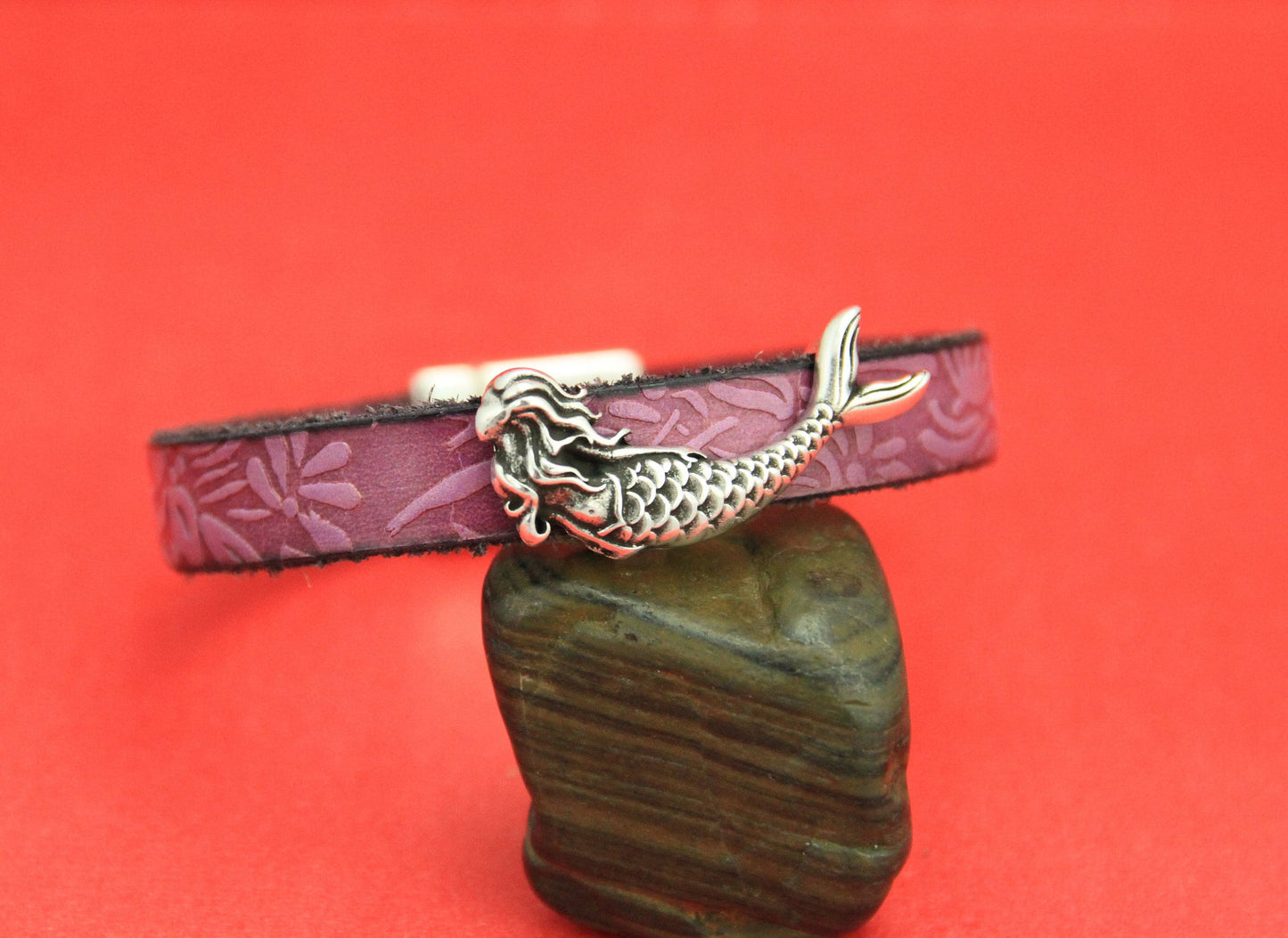 FS0342>>MADE in EUROPE 2 mermaid sliders, 10mm flat cord mermaid slider, Qty2