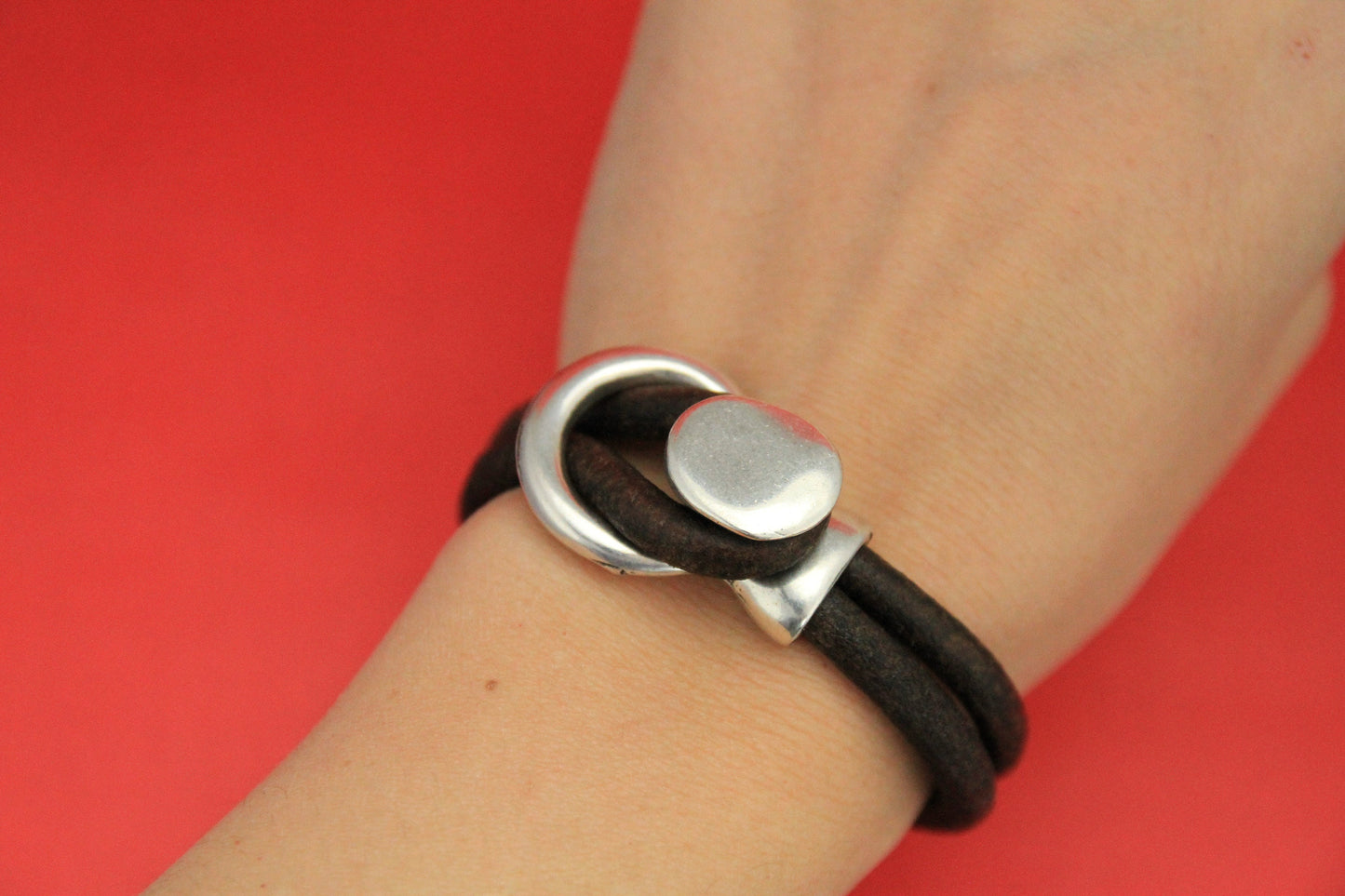 RC0134>>MADE IN EUROPE zamak button and loop clasp, button clasp for 5mm round cord, button and loop clasp, (6572/5E)Qty1