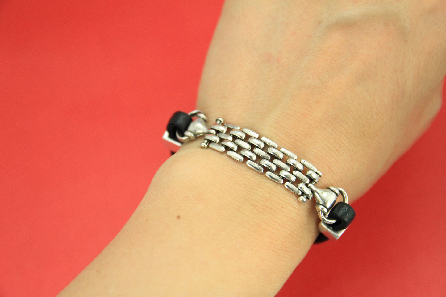 C0016>> MADE in EUROPE 5mm cord zamak chain connector, flat 5mm leather cord zamak connector Qty 1