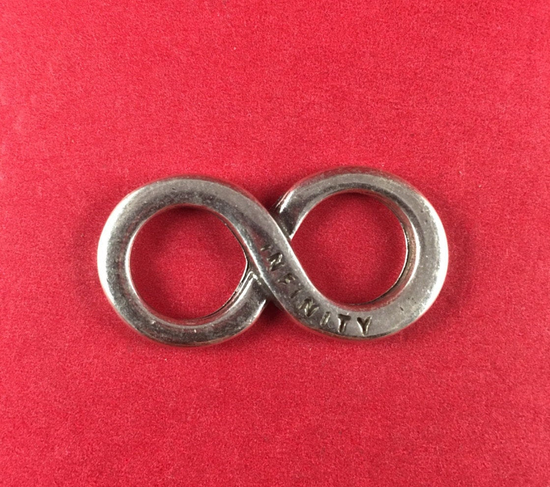 C0060>>MADE in EUROPE 2 zamak infinity connectors, silver infinity connector qty2