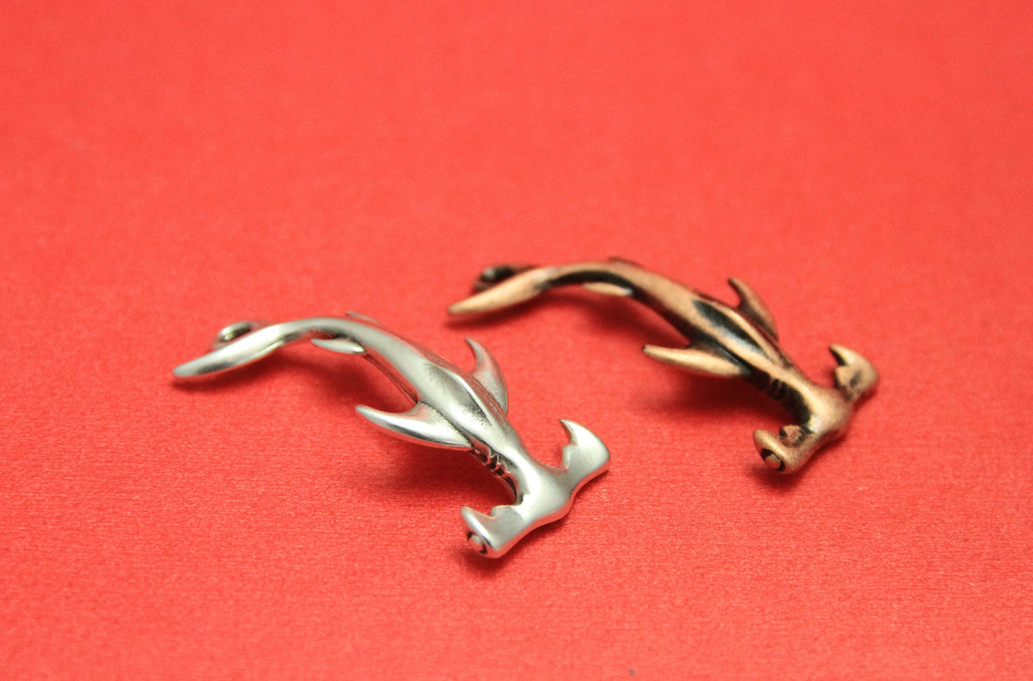 FC0301>>MADE in EUROPE zamak hammerhead shark hook clasp, shark hook clasp Qty1