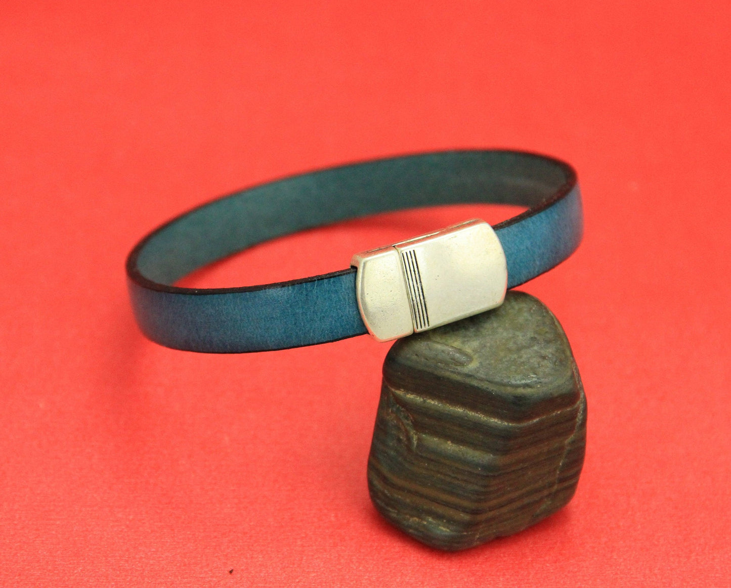 FC0307>>MADE IN EUROPE zamak clasp, flat leather cord clasp, 10mm cord clasp, 10mm cord curved  clasp (78922/10) Qty1
