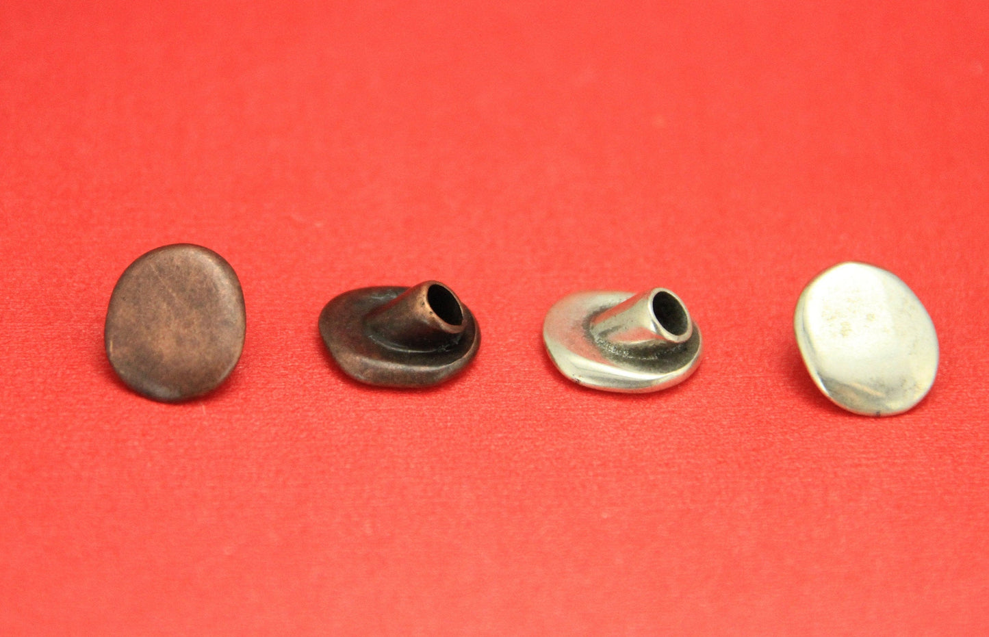 RC0149>>MADE in EUROPE 2 zamak button clasps, plain button clasp, 5mm hole button clasp, (6648) Qty2