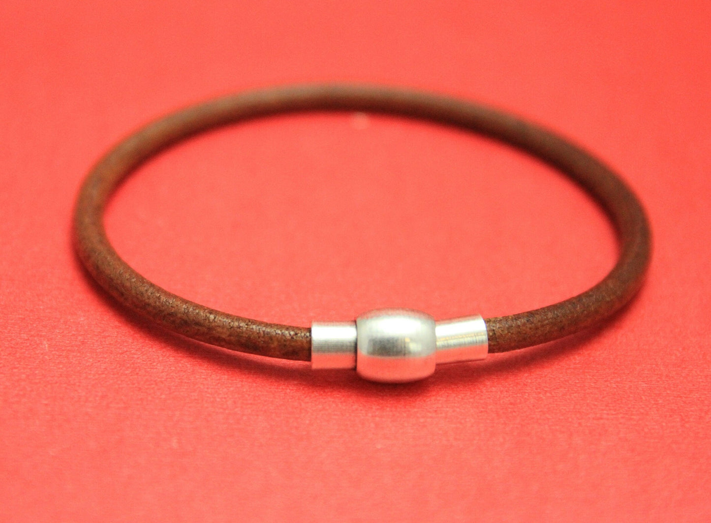 RC0150>>MADE IN EUROPE 4mm cord brass clasp, 4mm round leather cord clasp, round cord brass clasp  Qty1