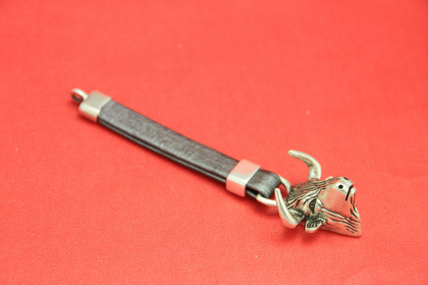 0266>> MADE IN EUROPE zamak bull head pendant, key chain pendant, key chain bull head (76754/10S)Qty1