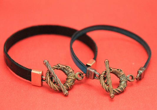 FC0318>>MADE in EUROPE zamak sea horse toggle clasp, 10mm or 5mm flat cord sea horse toggle clasp,(X2779C) Qty1
