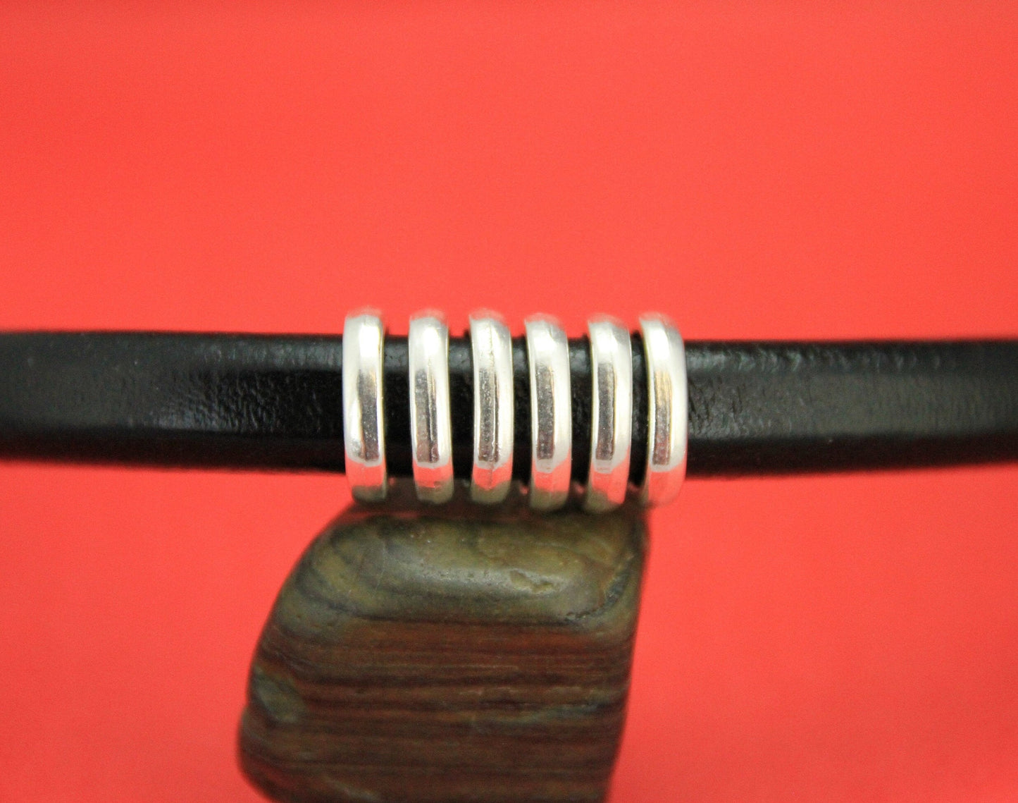 LS0003>>MADE IN EUROPE 6 zamak ring sliders, licorice ring sliders, silver and copper ring sliders Qty6