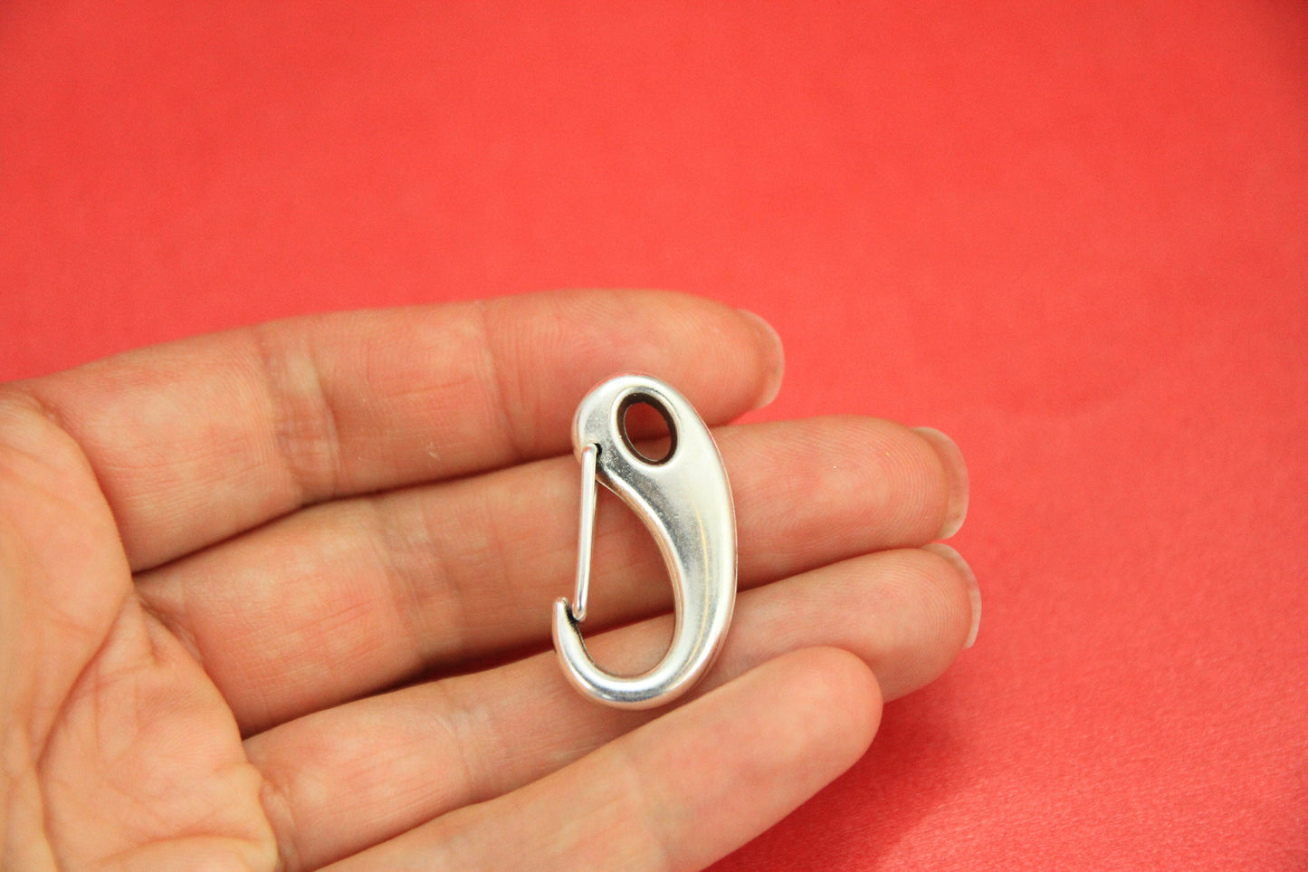 RC0139>>MADE in EUROPE 2 zamak hook clasps, carabiner hook clasp, keychain hook clasp, 32mm carabiner hook clasp Qty2