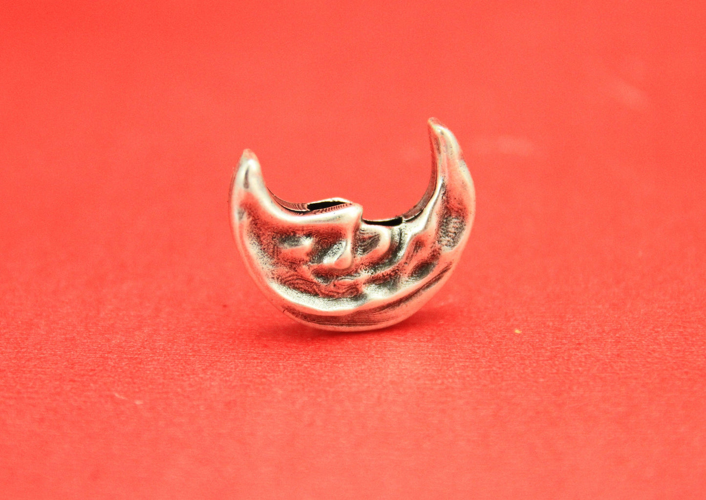 FS0359>>MADE in EUROPE zamak textured moon slider, 10mm flat cord moon slider, 10mm leather cord slider, (PA0009) Qty1