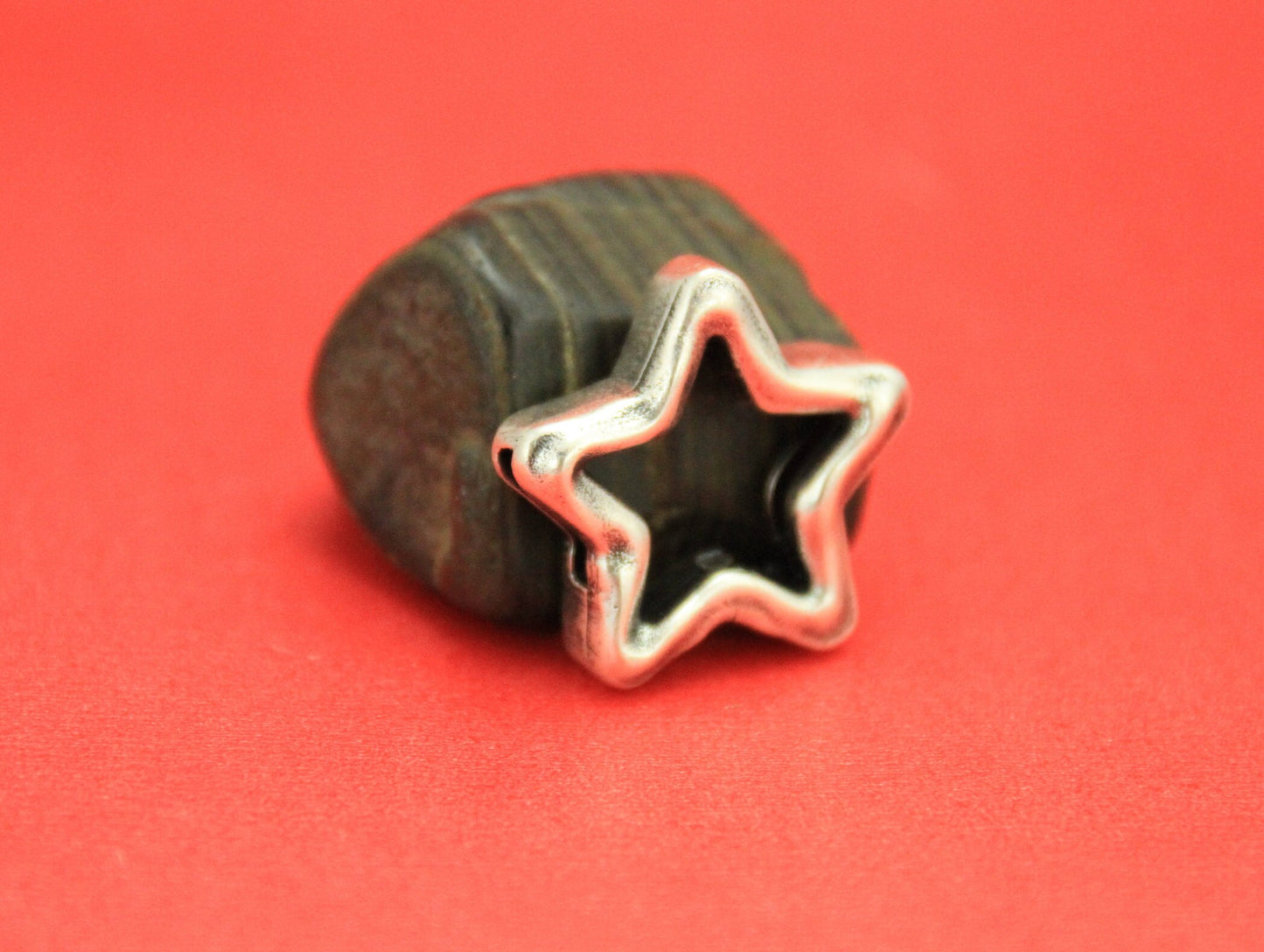 FS0360>>MADE in EUROPE zamak textured star slider, 10mm flat cord star slider, 10mm leather cord slider, (PA0011) Qty1