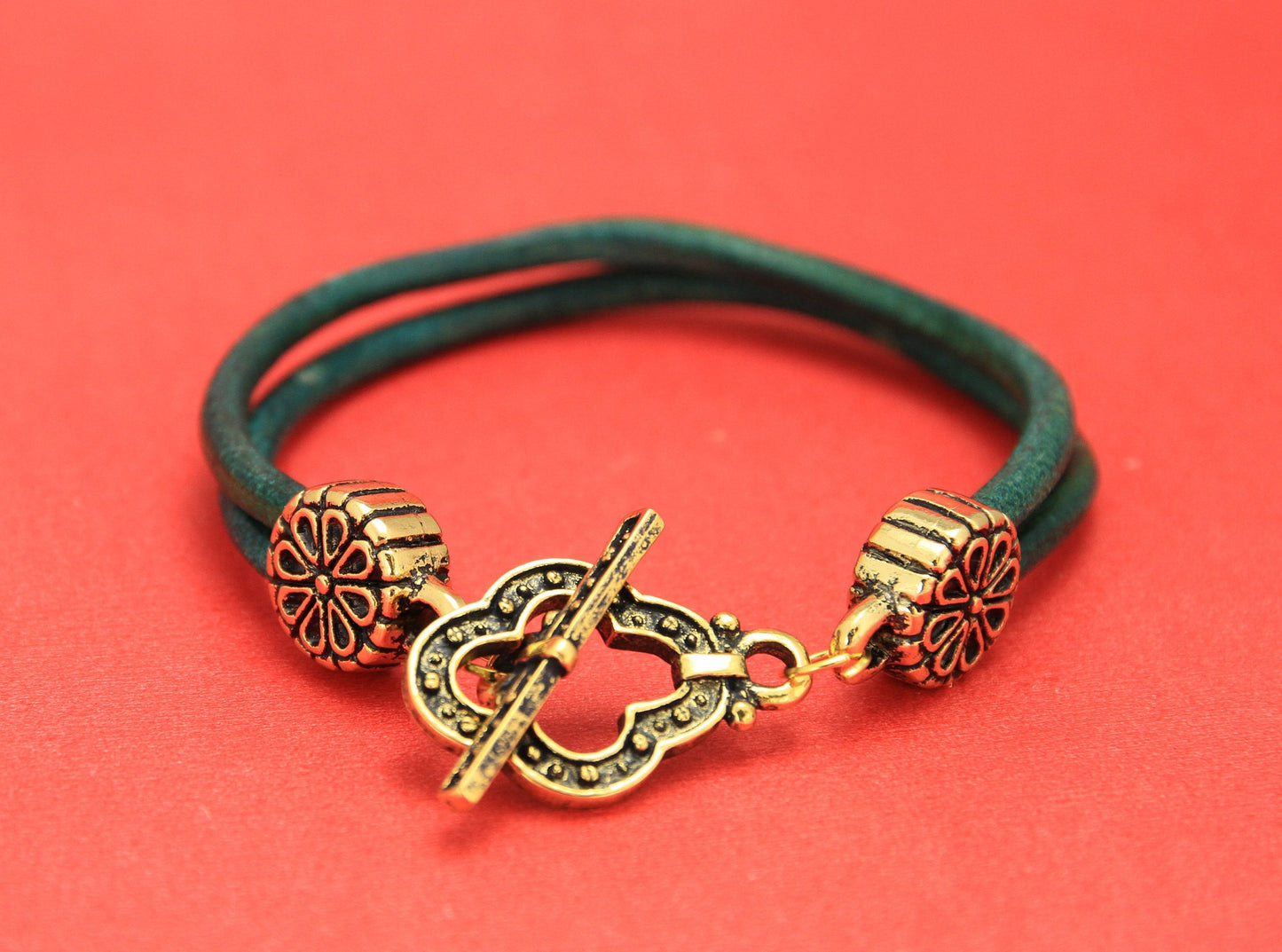 RC0152>>MADE IN EUROPE 4mm round cord toggle clasp, wrap bracelet toggle clasp (X2777)