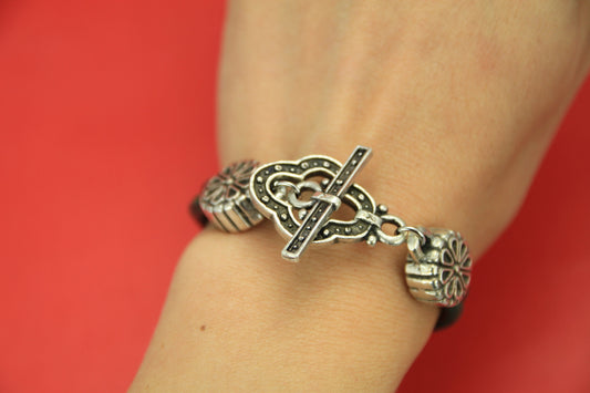 RC0152>>MADE IN EUROPE 4mm round cord toggle clasp, wrap bracelet toggle clasp (X2777)