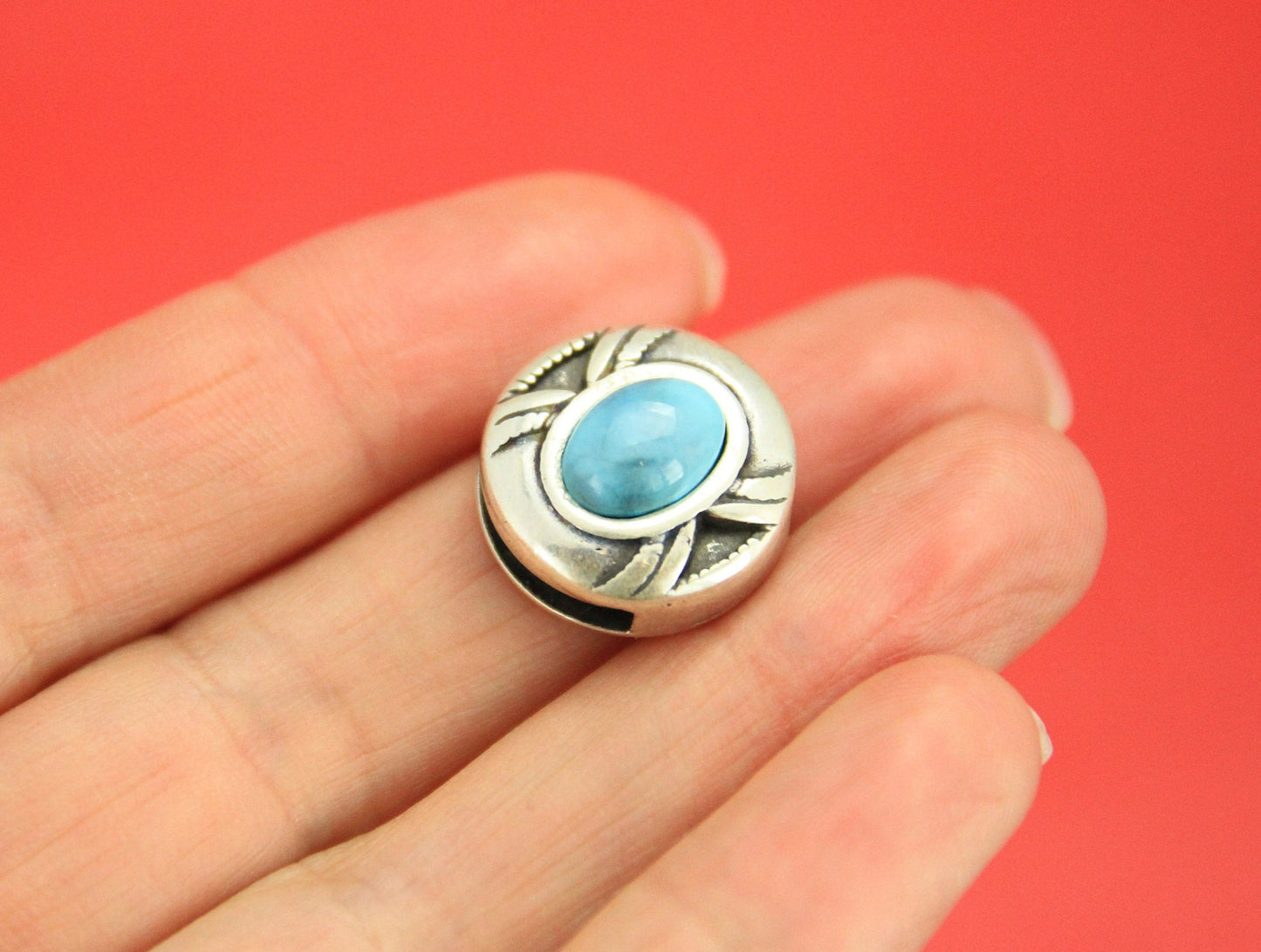 FS0377 >>MADE in EUROPE 2 zamak sliders, 13mm leather cord turquoise slider, zamak turquoise cabochon slider Qty2