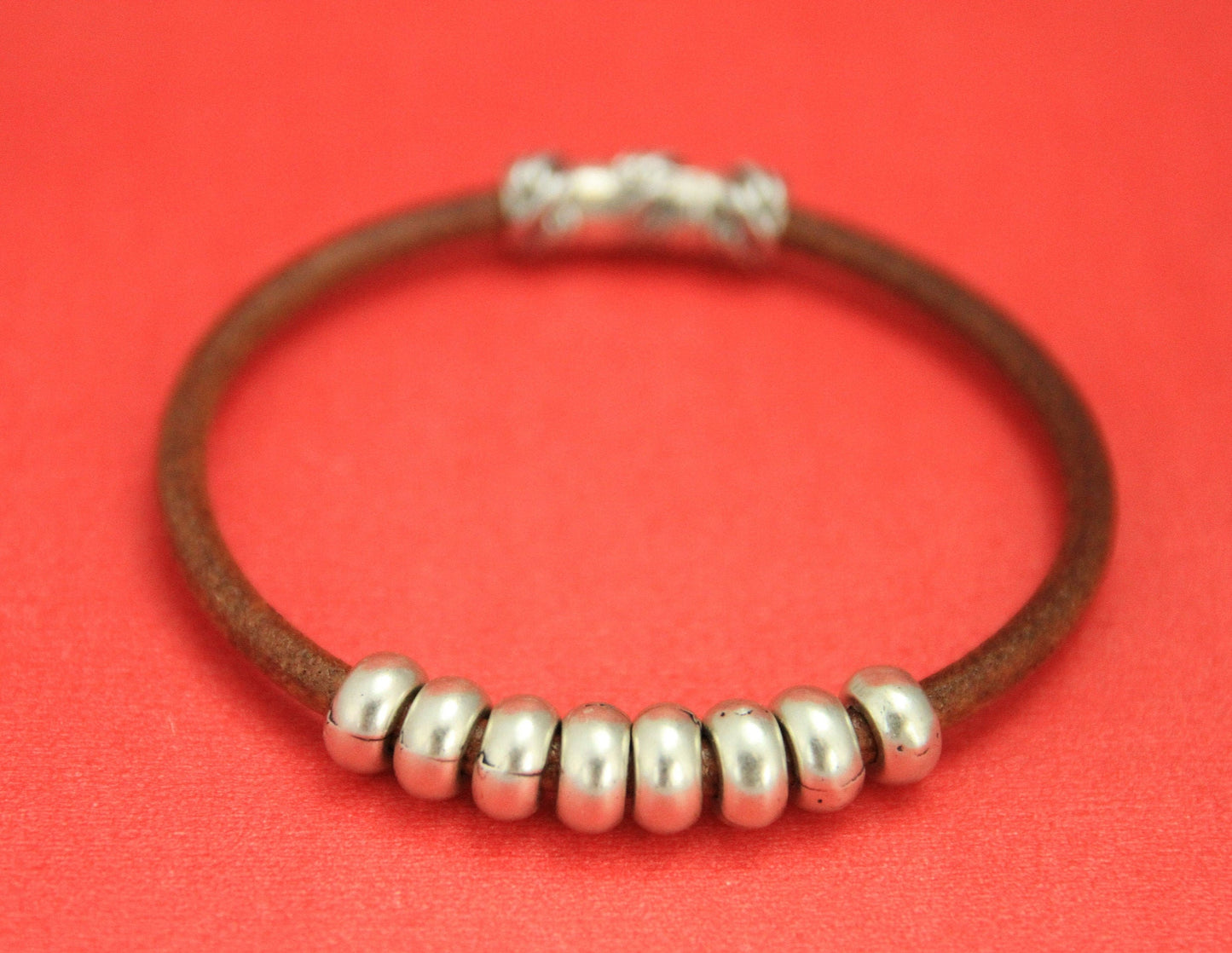 RS0028>>MADE in ZAMAK 10 rondelle beads, round silver beads, 4mm zamak beads, zamak beads for 4mm round cord (BO-0040S)qty10