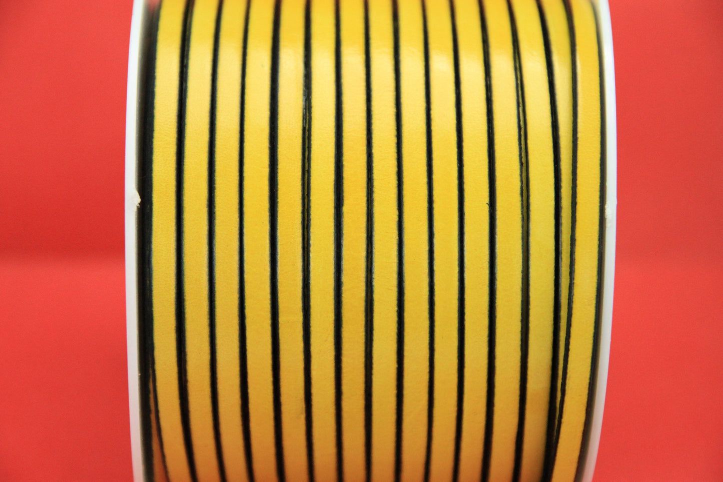 MADE in EUROPE 1 yard of 5mm flat leather cord, 5mm genuine yellow leather cord, flat 5mm real leather cord (221/05/09)