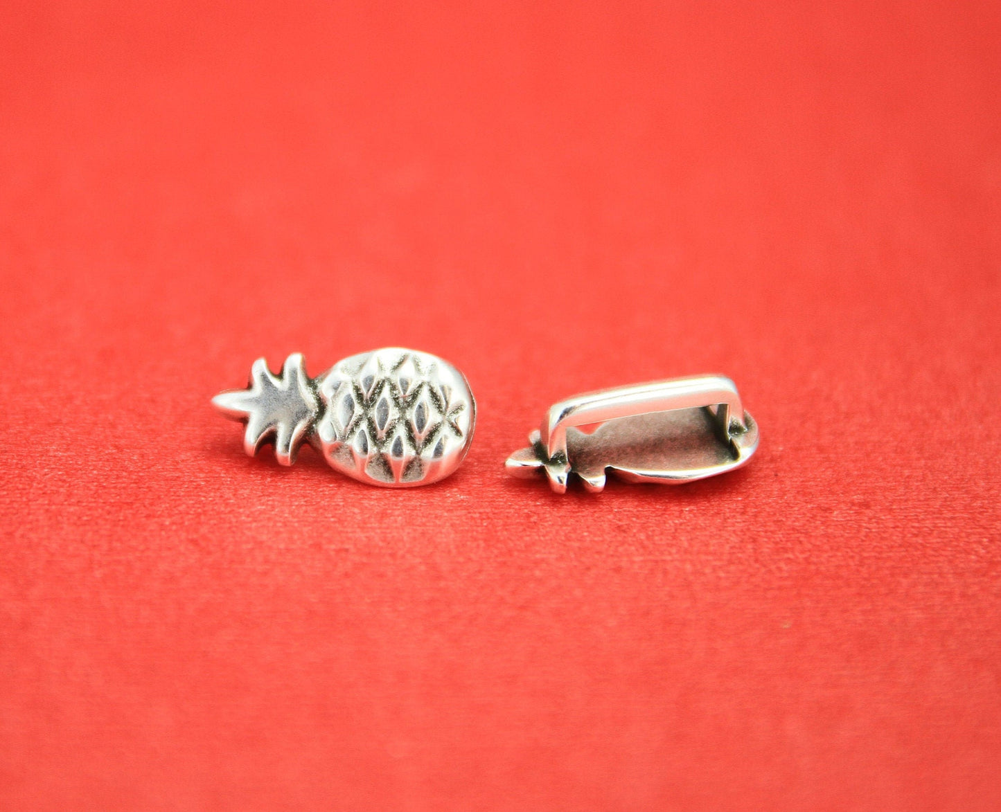 FS0366>>MADE IN EUROPE 2 zamak pineapple sliders 10mm flat cord, 10mm flat cord pineapple sliders  Qty2