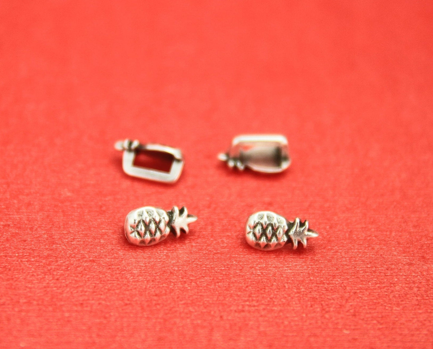 FS0369>>MADE IN EUROPE 4 zamak pineapple sliders 5mm flat cord, 5mm flat cord pineapple sliders Qty4