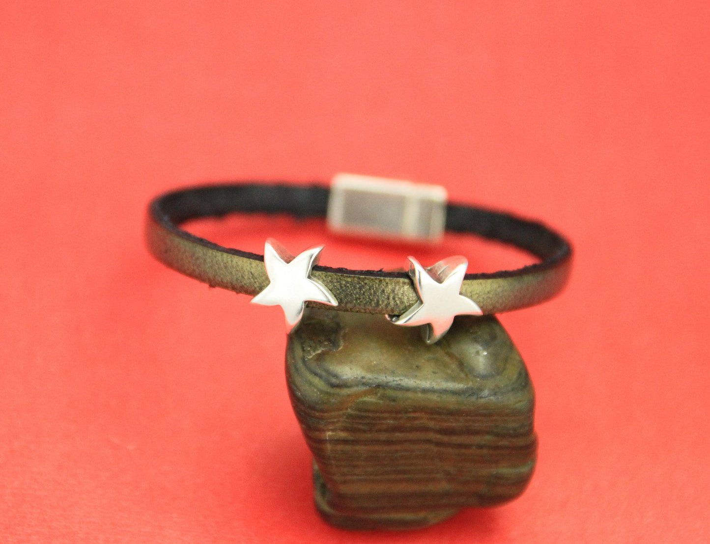 FS0374>>MADE in EUROPE 4 zamak star sliders, silver starfish slider, 5mm flat cord sliders Qty4