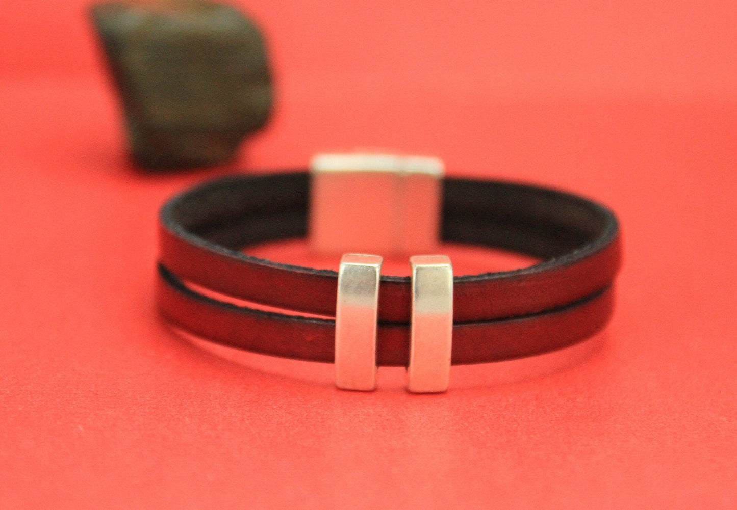 FS0383>>MADE in EUROPE 2 zamak sliders, 13mm flat leather cord zamak slider bars, (75270/13) qty2