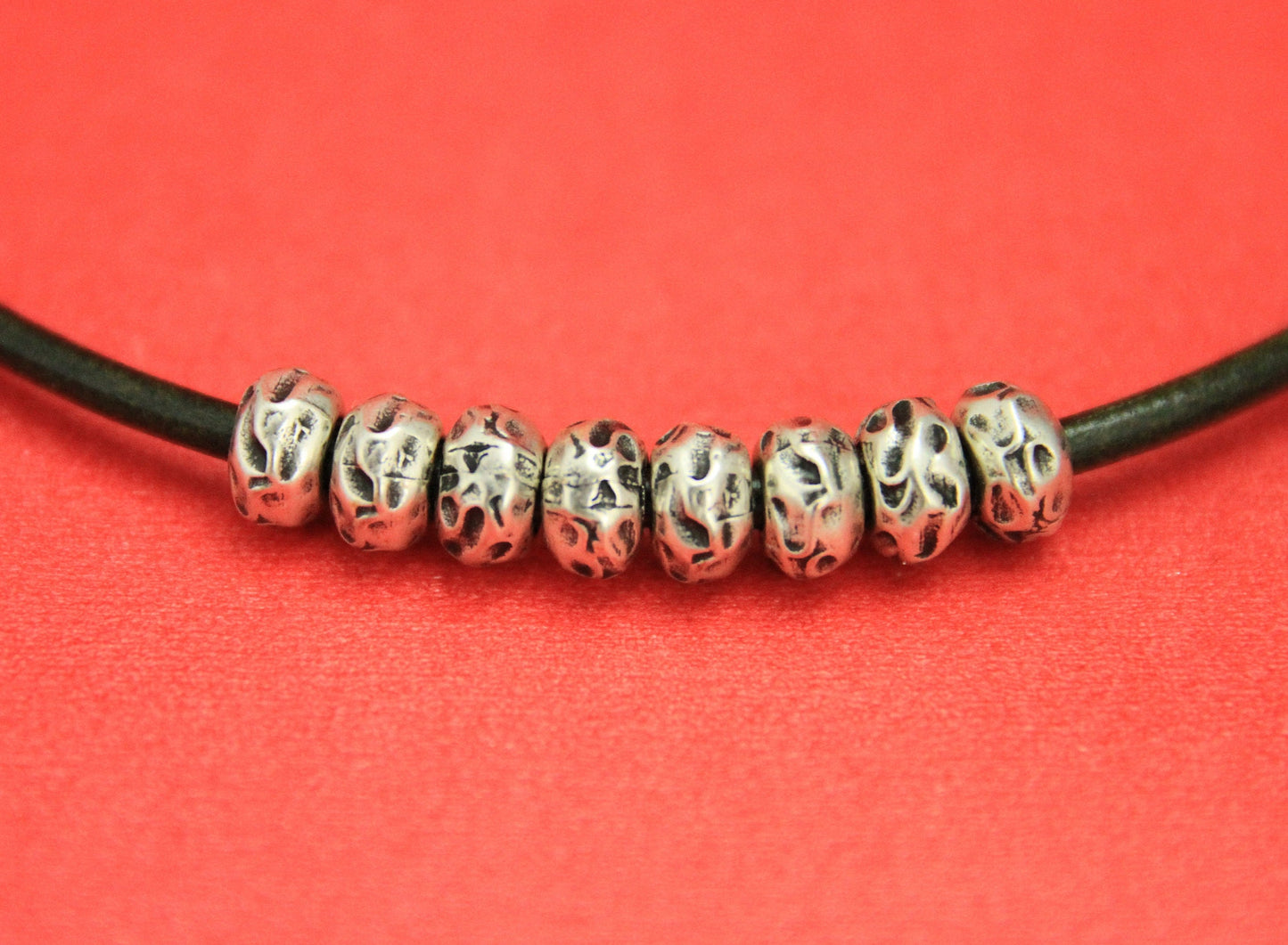 RS0029>> MADE in EUROPE 8 zamak hammered sliders, zamak rondelle beads, round cord rondelle beads, (BO-0055S)Qty8