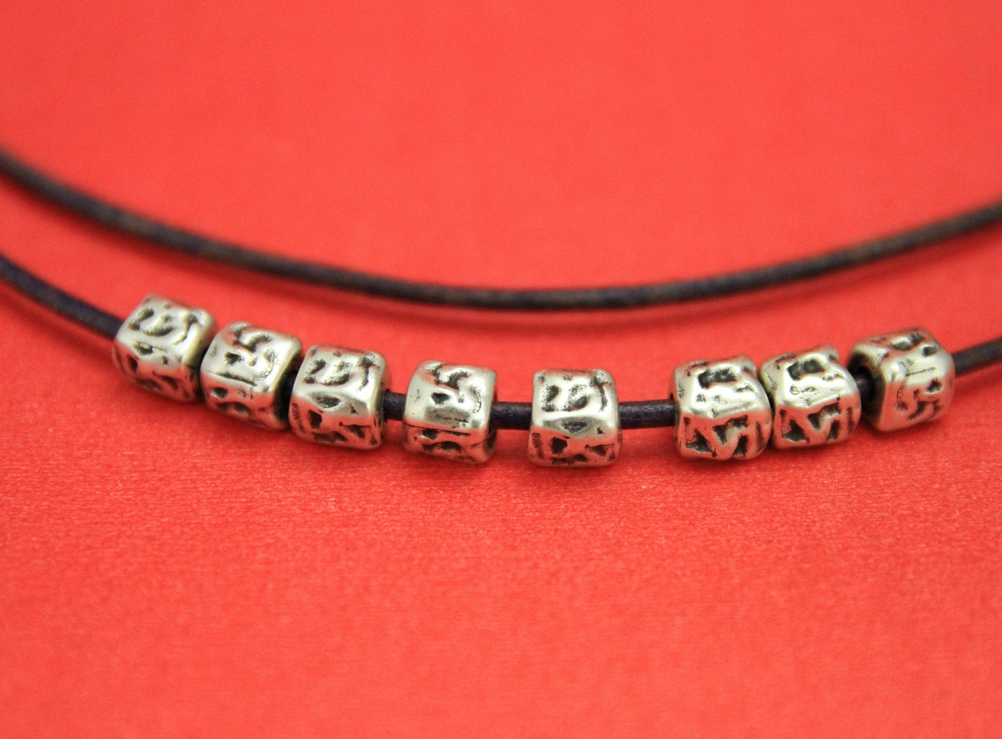 RS0030>> MADE in EUROPE  8 hammered beads, 2mm cord square sliders, hammered square beads(BO-0058S) Qty8