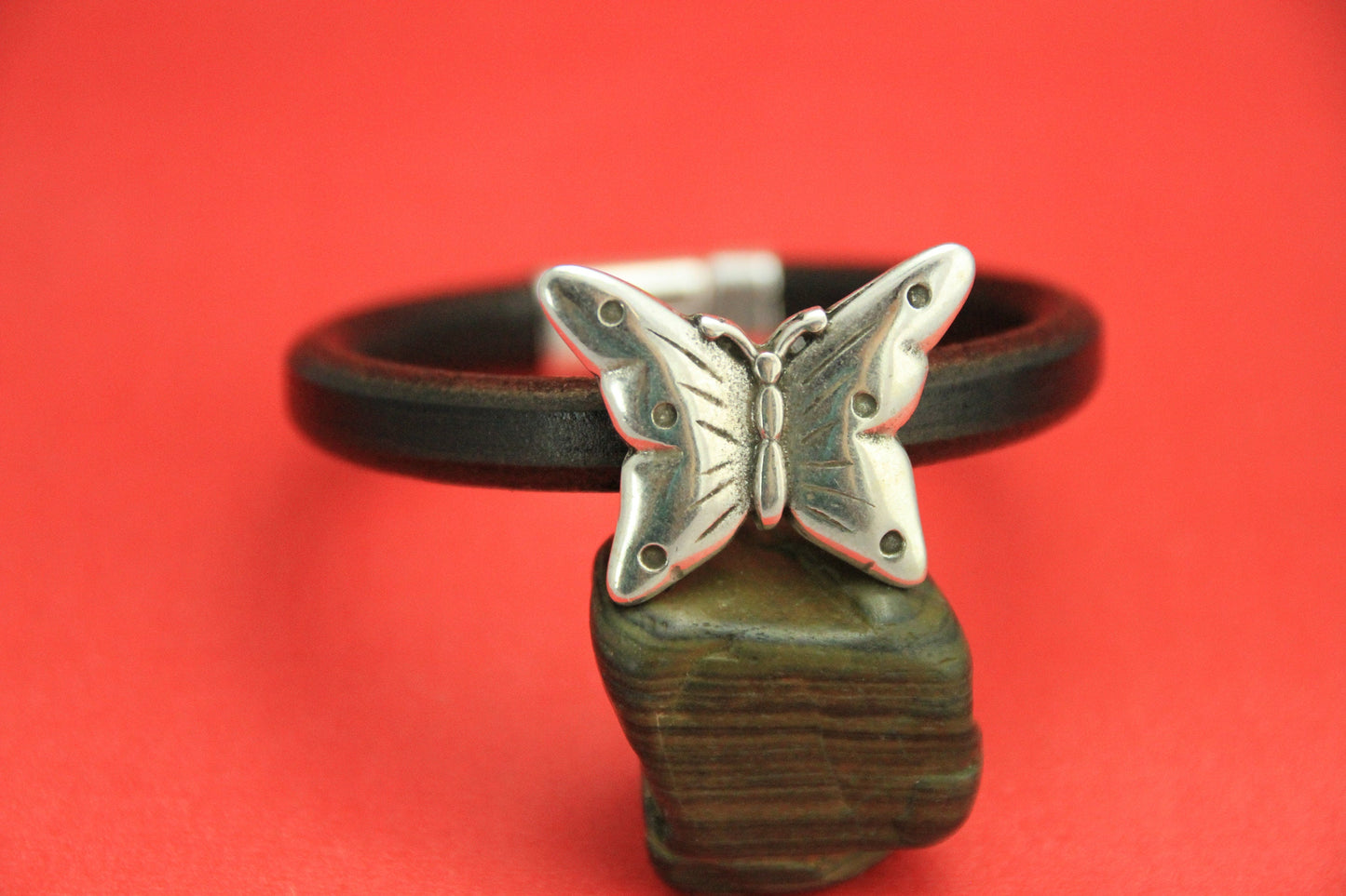 LS0006>>MADE in EUROPE  zamak butterfly slider, licorice large slider, licorice cord large butterfly slider