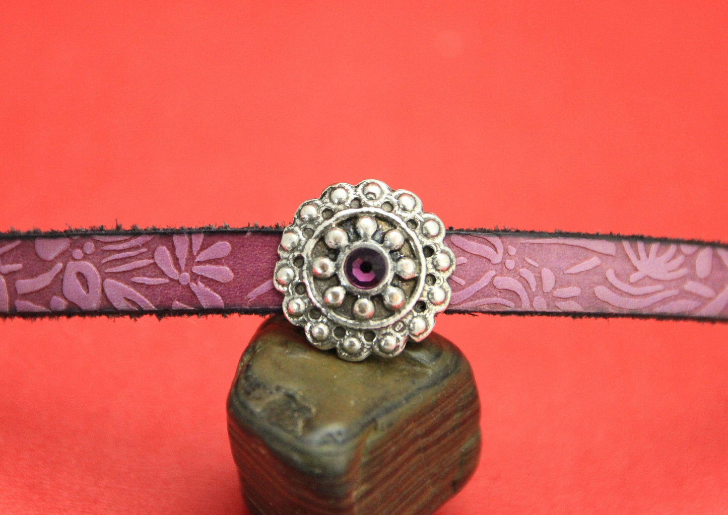 FS0390>>MADE in EUROPE zamak slider with Swarovski crystal, 10mm flat cord slider, 10mm leather cord engraved slider, (Qty1)