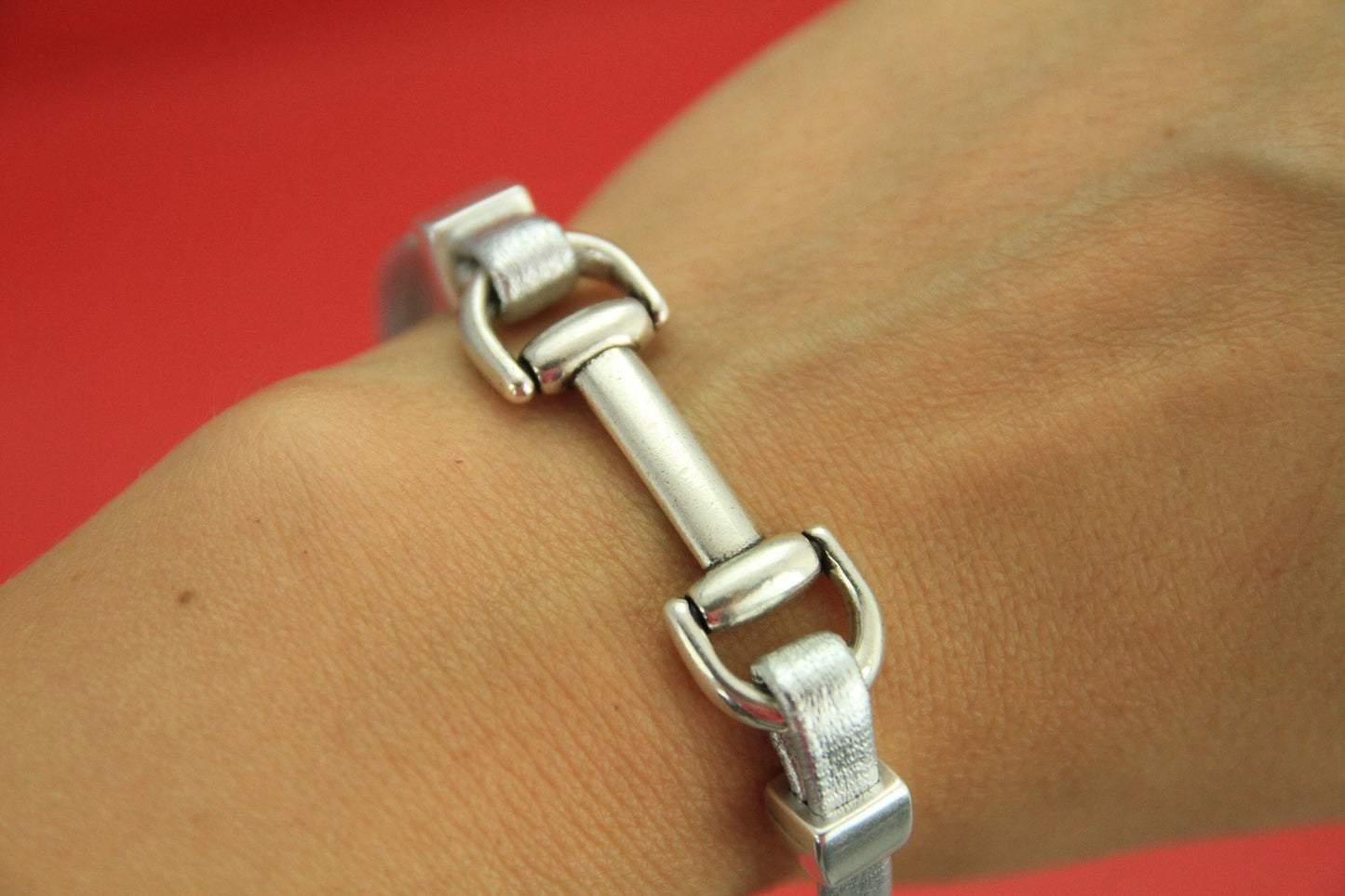 C0134>>MADE in EUROPE flat cord stirrup connector, snuffle bit connector, zamak stirrup connector, Qty1