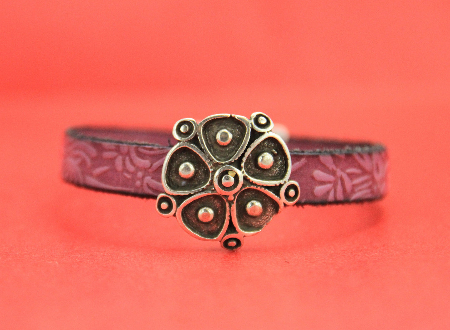 FS0406>>MADE in EUROPE zamak focal piece slider, 10mm flat cord slider, 10mm leather cord engraved slider, (Qty1)