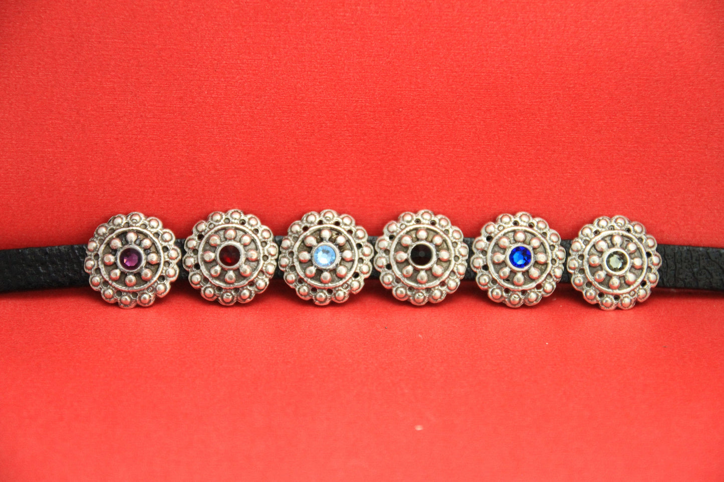 FS0390>>MADE in EUROPE zamak slider with Swarovski crystal, 10mm flat cord slider, 10mm leather cord engraved slider, (Qty1)