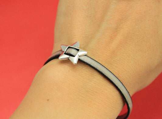FS0404>>MADE in EUROPE 2 zamak star sliders, silver star slider, flat cord star slider, 5mm flat cord sliders ,Qty2